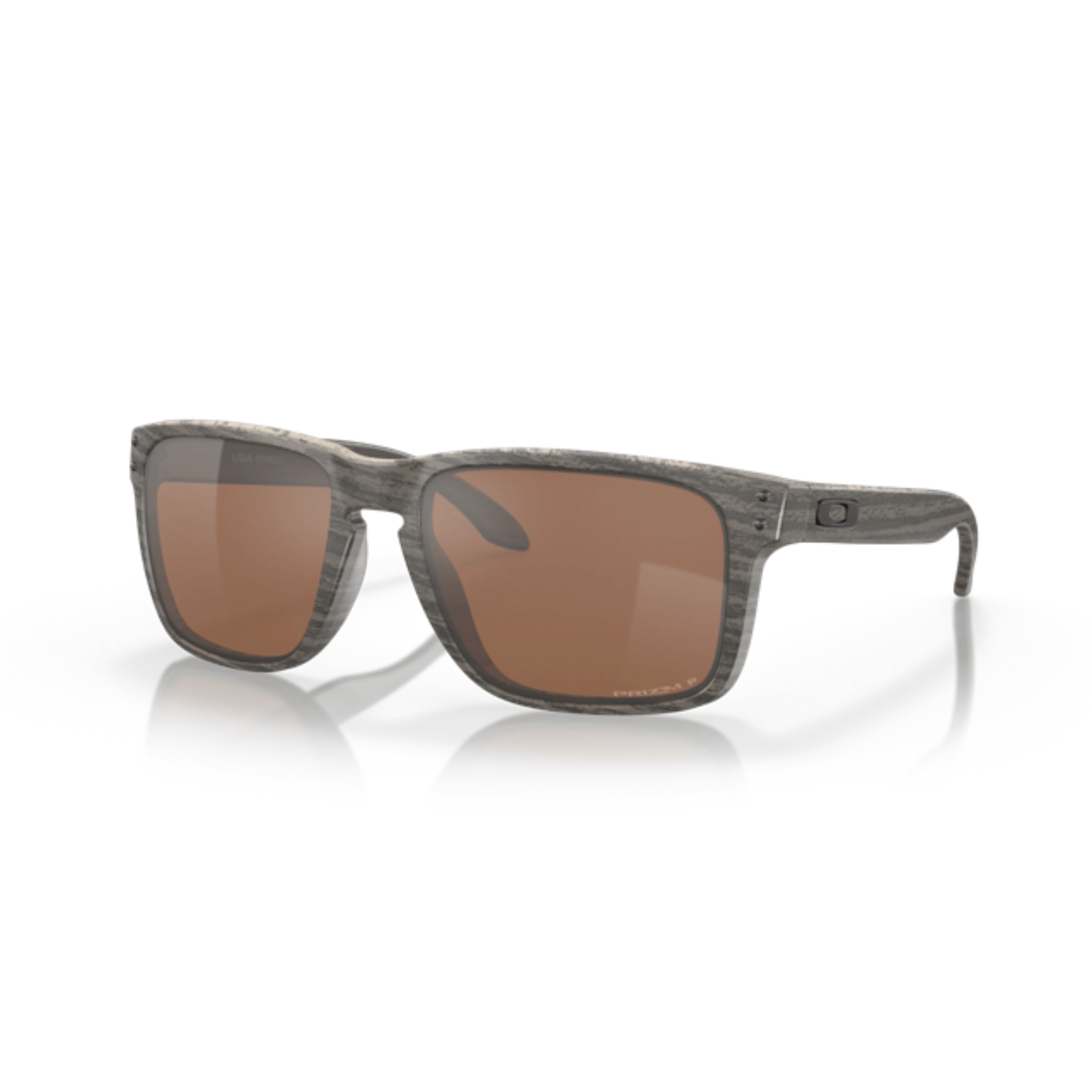 Oakley Holbrook XL sunglasses with lightweight O Matter™ frame for durability and comfort