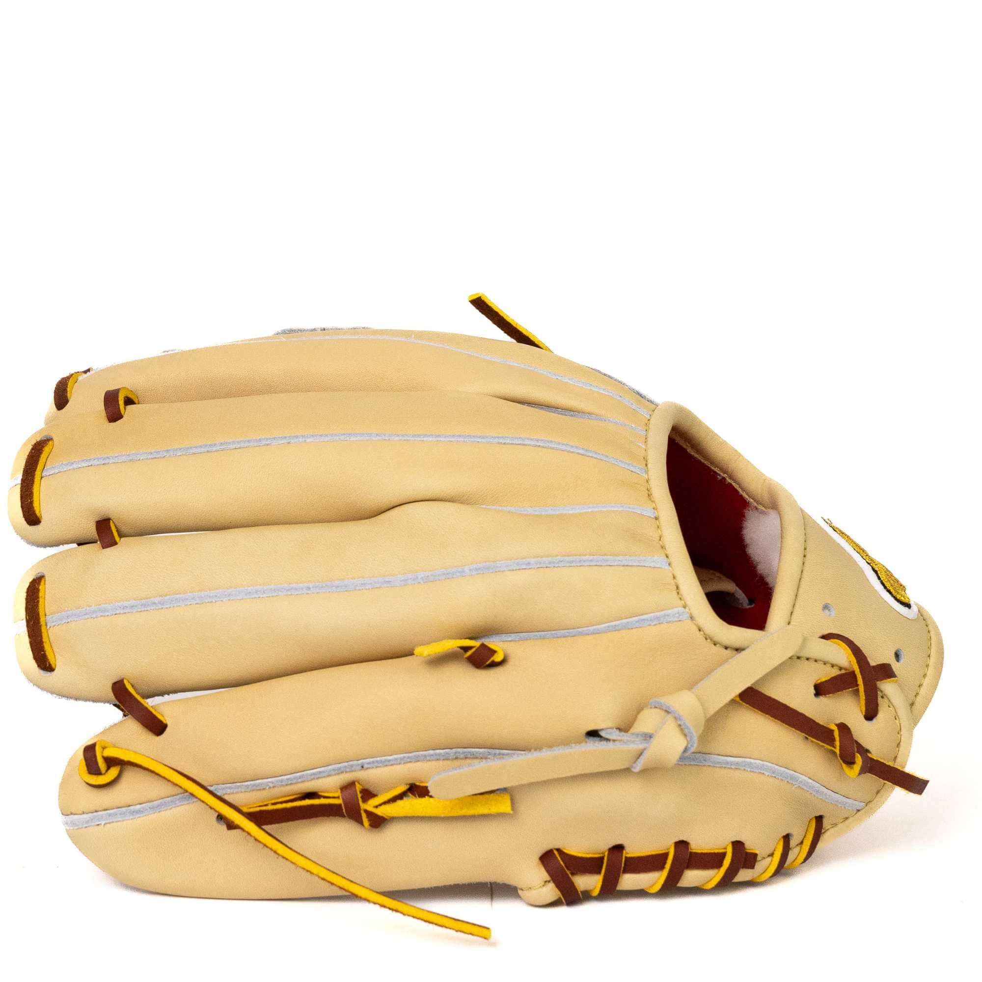 Jax Fielding Glove DM-5 Infield Blonde RHT 11.5" showcasing detailed craftsmanship and quick transfer design.