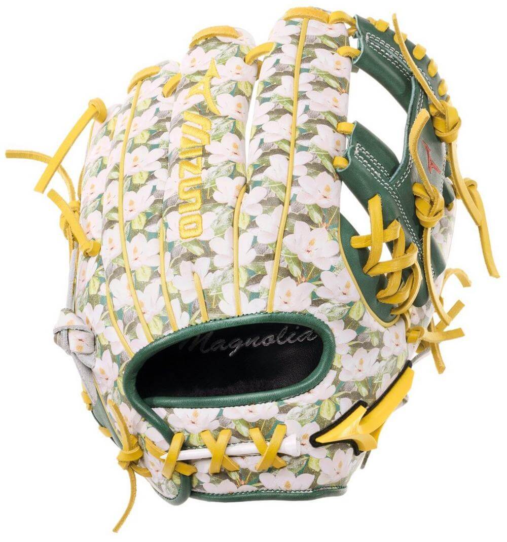 Mizuno GPS-40RMPMAG Pro Select 11.5" Magnolia Gold Foil Baseball Glove with floral design and yellow laces for right-hand throw