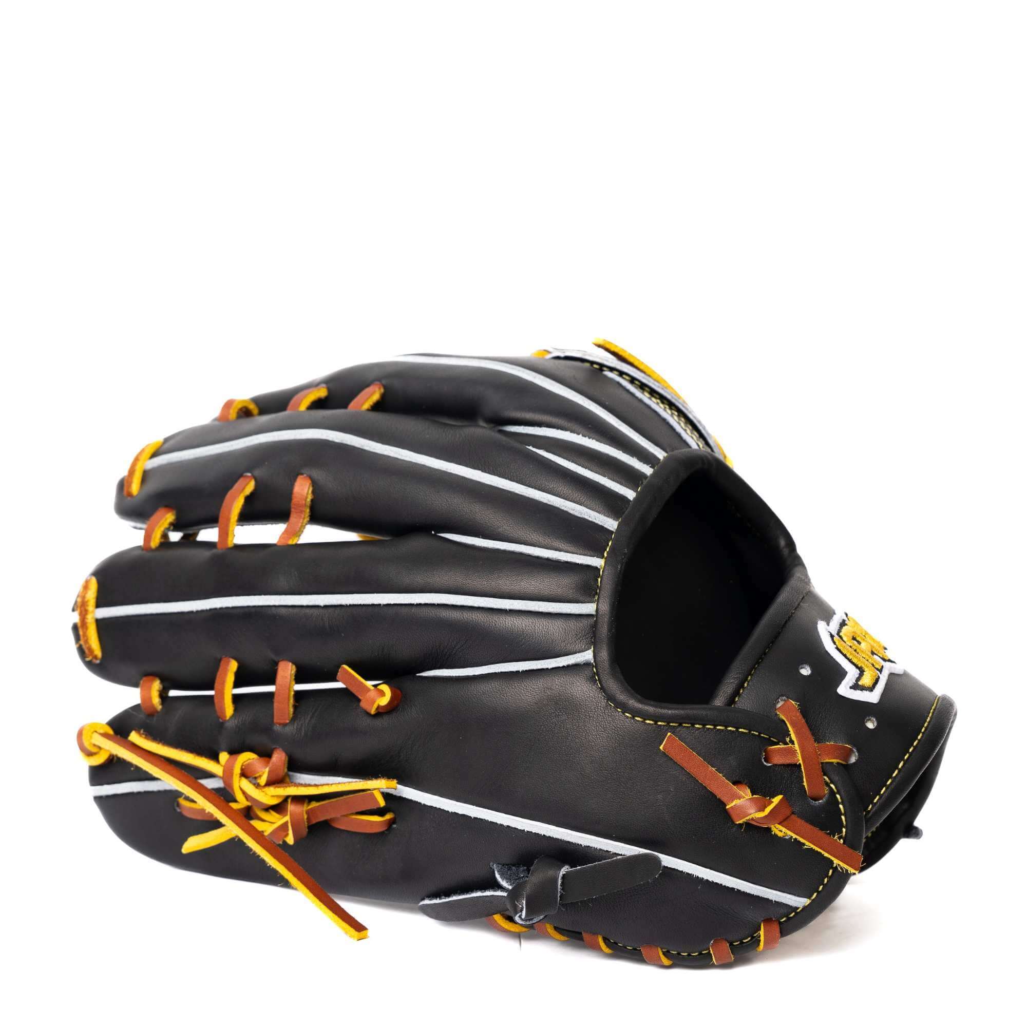 Right view of the Jax LJ-10S glove, showcasing deep pocket and secure grip for exceptional ball control.