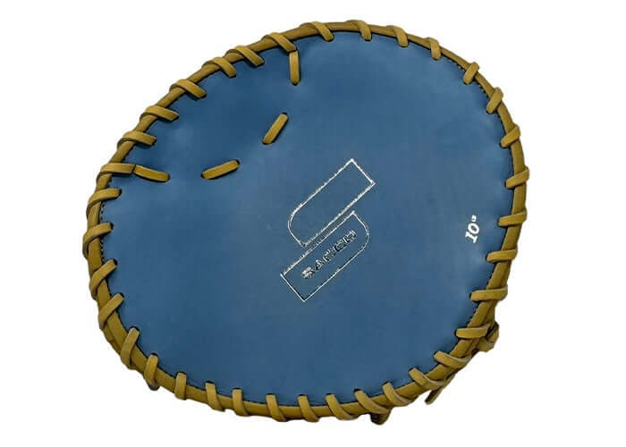 10-inch Sacco Ultra Smooth Kip flat light blue glove - pocket view