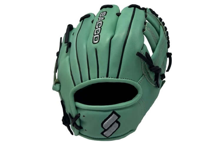 Front view of Sacco Ultra Smooth Kip 9.5" Infield Trainer in Mint, Black, and Silver.
