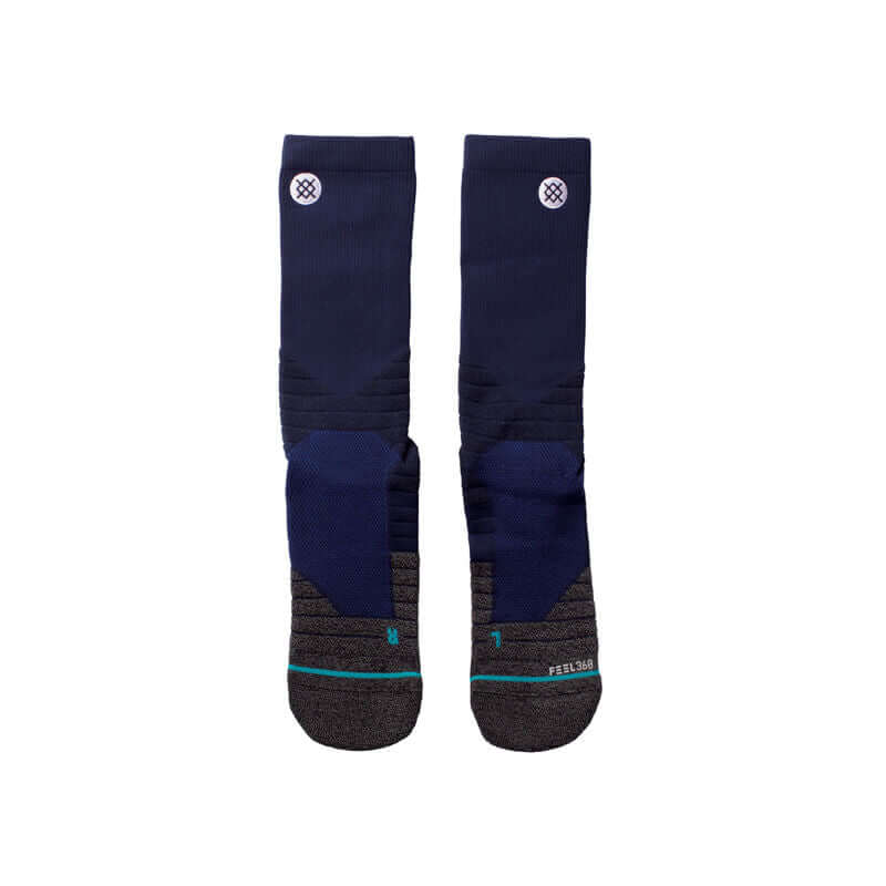 Stance MLB Diamond Pro Crew Socks in navy, featuring medium cushioning and performance-enhancing design for durability.
