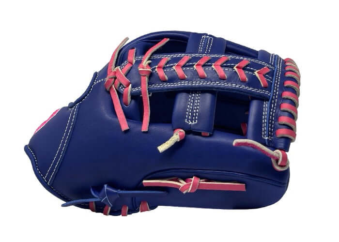 Side view of the Sacco Youth Ultra Smooth Kip 11.5" Laced Single Post glove in Concord Grape & Neon Pink.