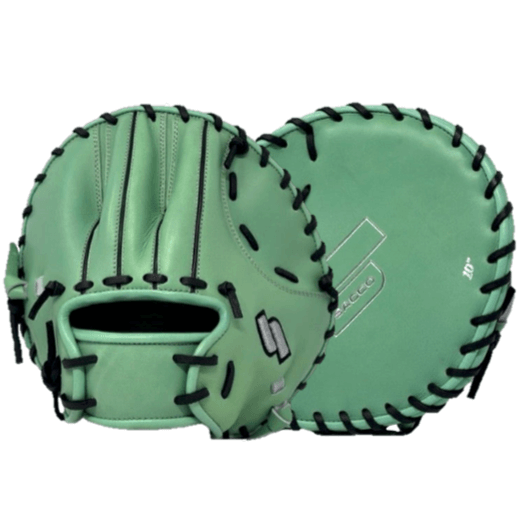 Sacco Ultra Smooth Kip 10" Flat Mint Trainer Glove in pro-grade leather, featuring mint color and silver stitching.