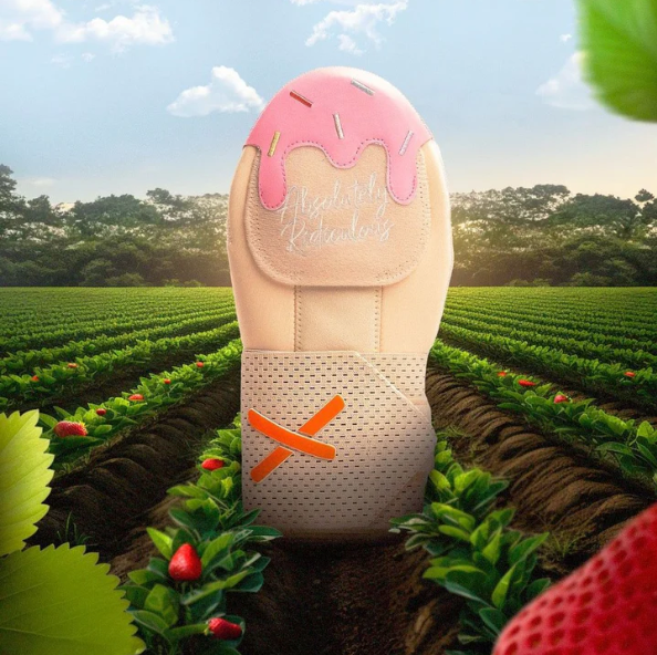 Absolutely Ridiculous Ice Cream Collection-Strawberry Sliding Mitt Standard