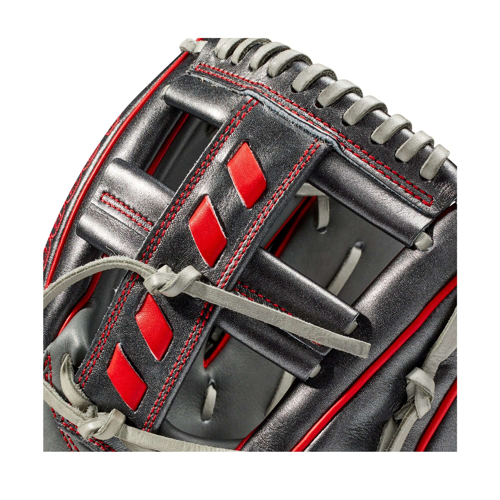 Close-up of the Wilson A2000 1716 glove showcasing the Chevron Cross Web design and premium materials.