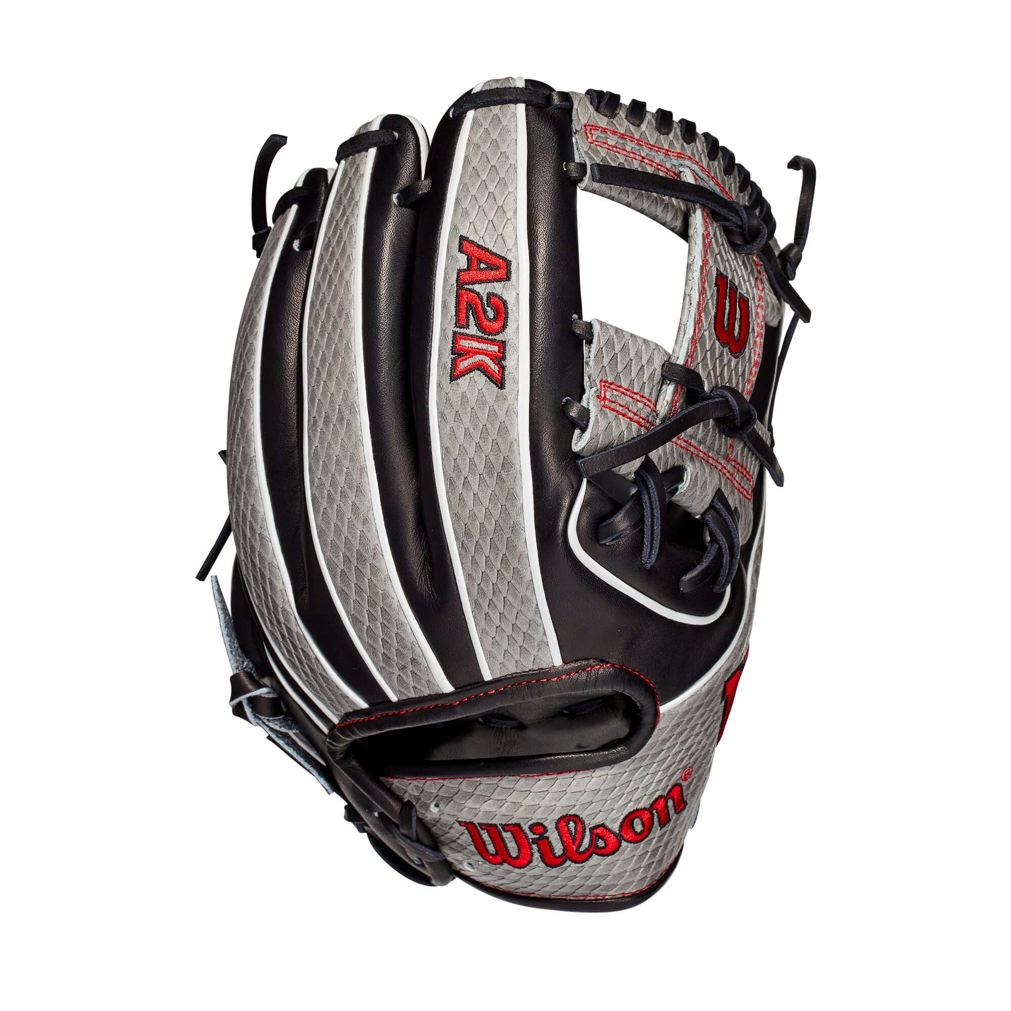 Wilson A2K 1786 glove in grey SnakeSkin and black leather, designed for elite performance in baseball.
