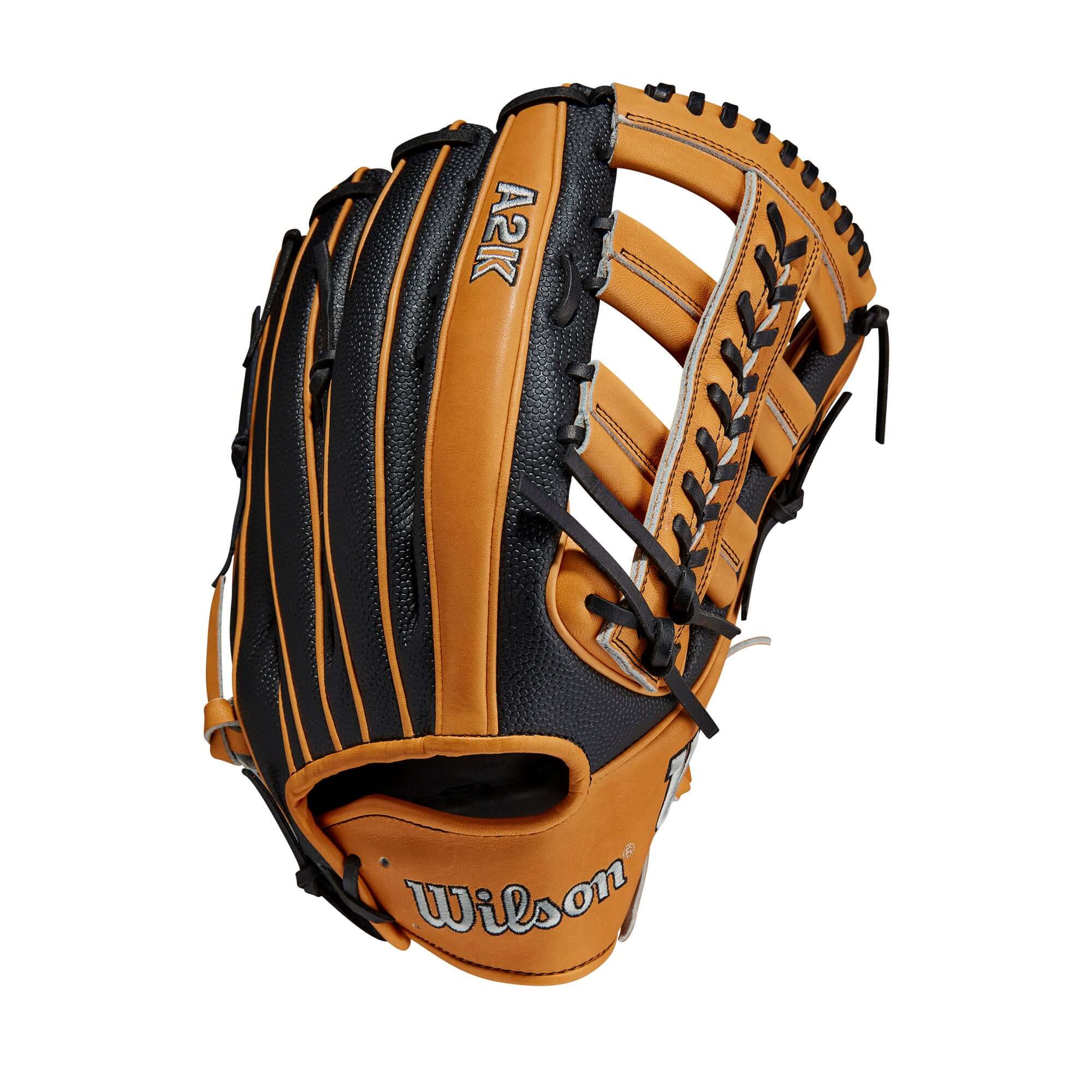 Wilson 2023 A2K 1810SS 12.75 Outfield Glove with Spin Control and SuperSkin in Vintage Tan, Left-Hand Throw.