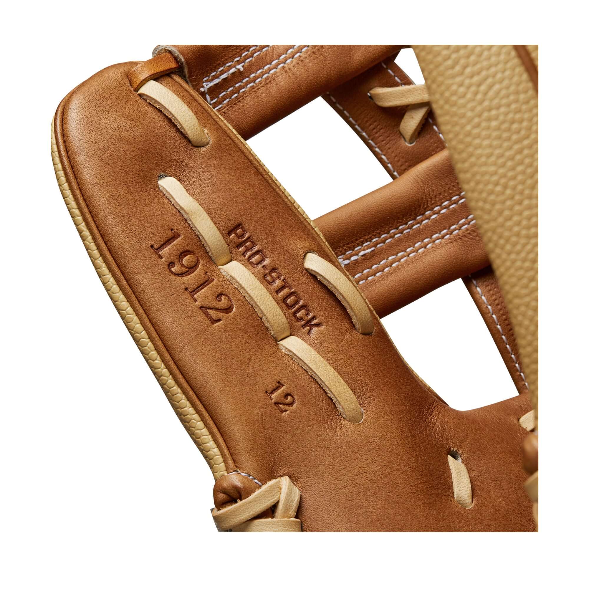 Wilson A2000 1912SS Blonde/Saddle 12 baseball glove with Gap Welting for deep pocket control
