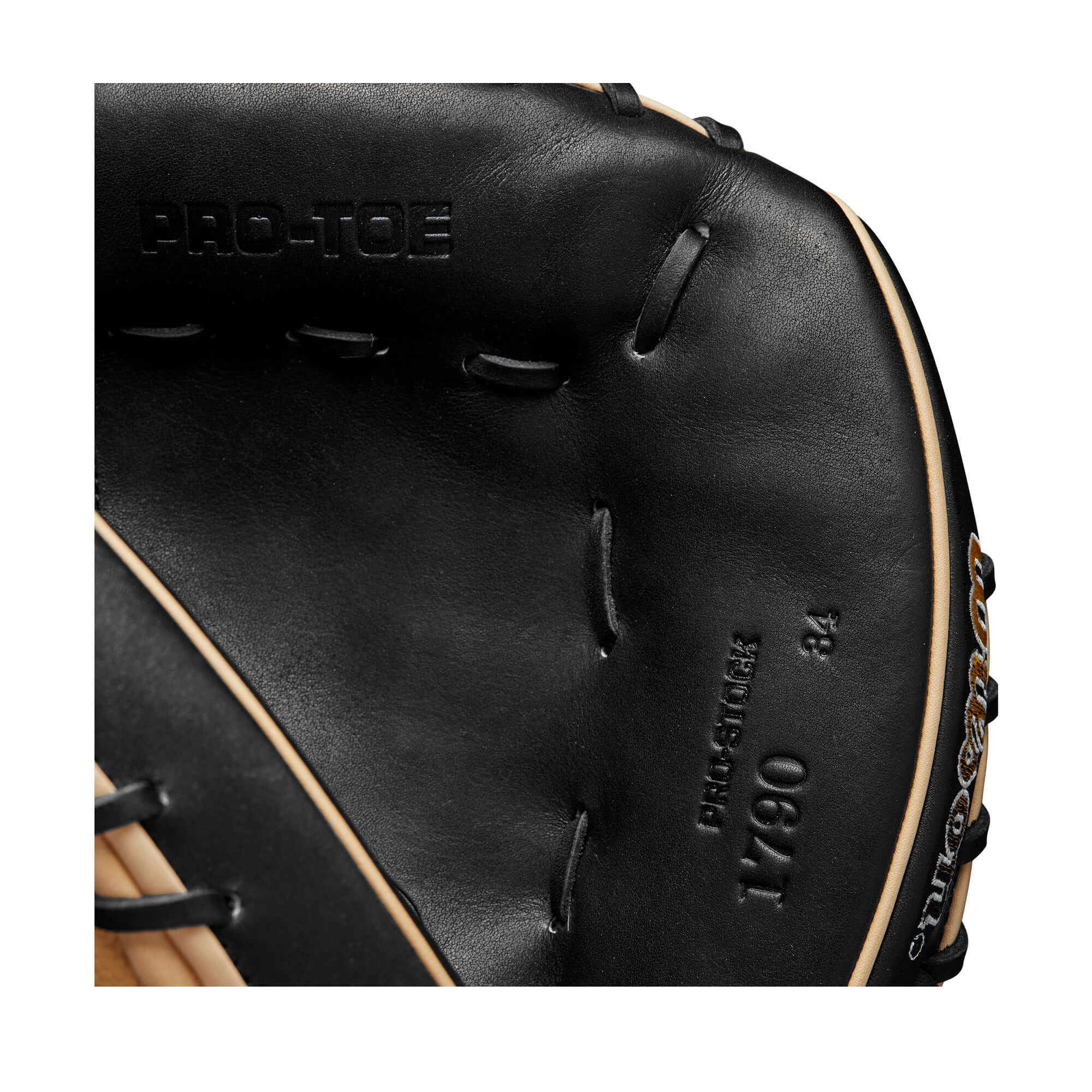 Wilson A2000 34 Catcher's Mitt, Blonde/Black, SuperSkin back, Half Moon web