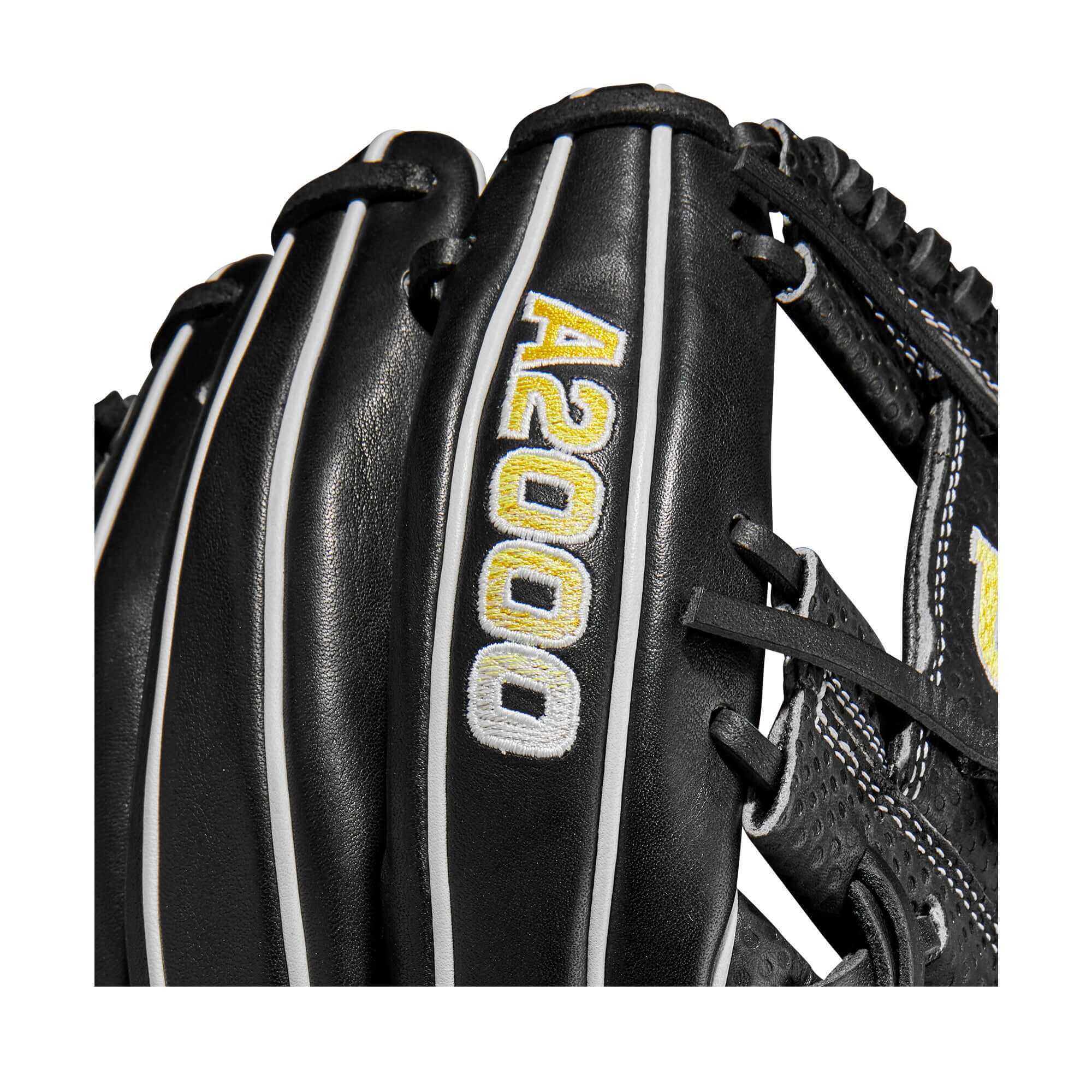 Wilson A2000 1786 Spin Control baseball glove, 11.5-inch, black and white, H-Web design