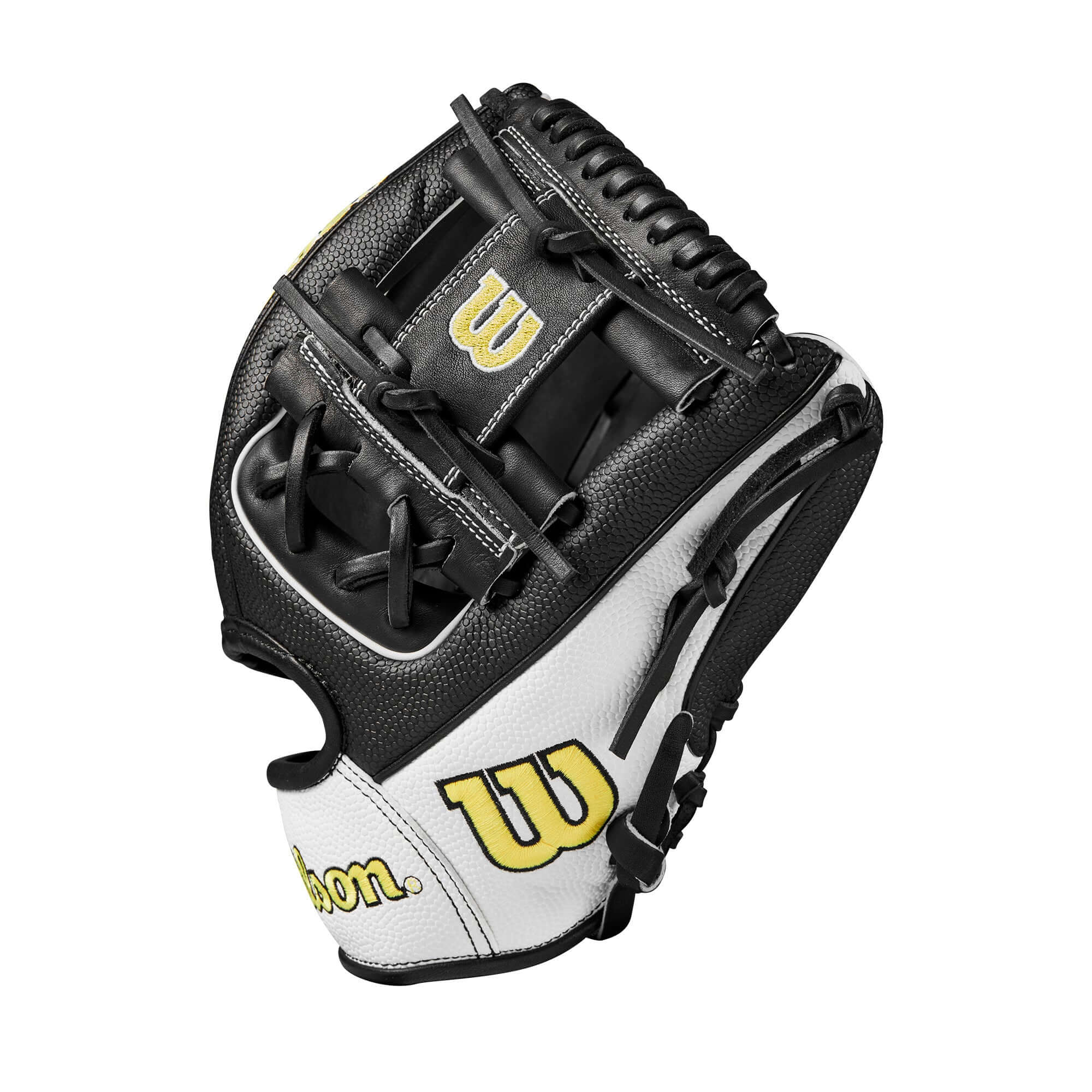 Wilson 2024 A2000 1786SS Black/White 11.5" infield glove showcasing SuperSkin™ technology for lightweight performance.
