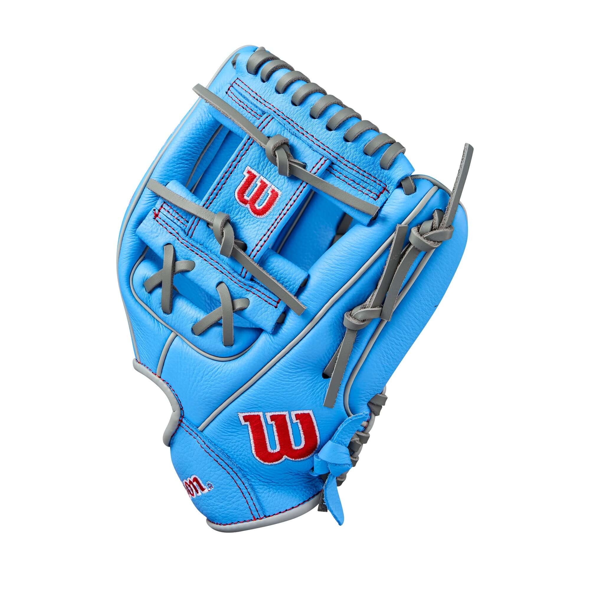 Thumb view of Wilson A500 Glove, illustrating real leather laces and youth-specific design for secure fit and performance.