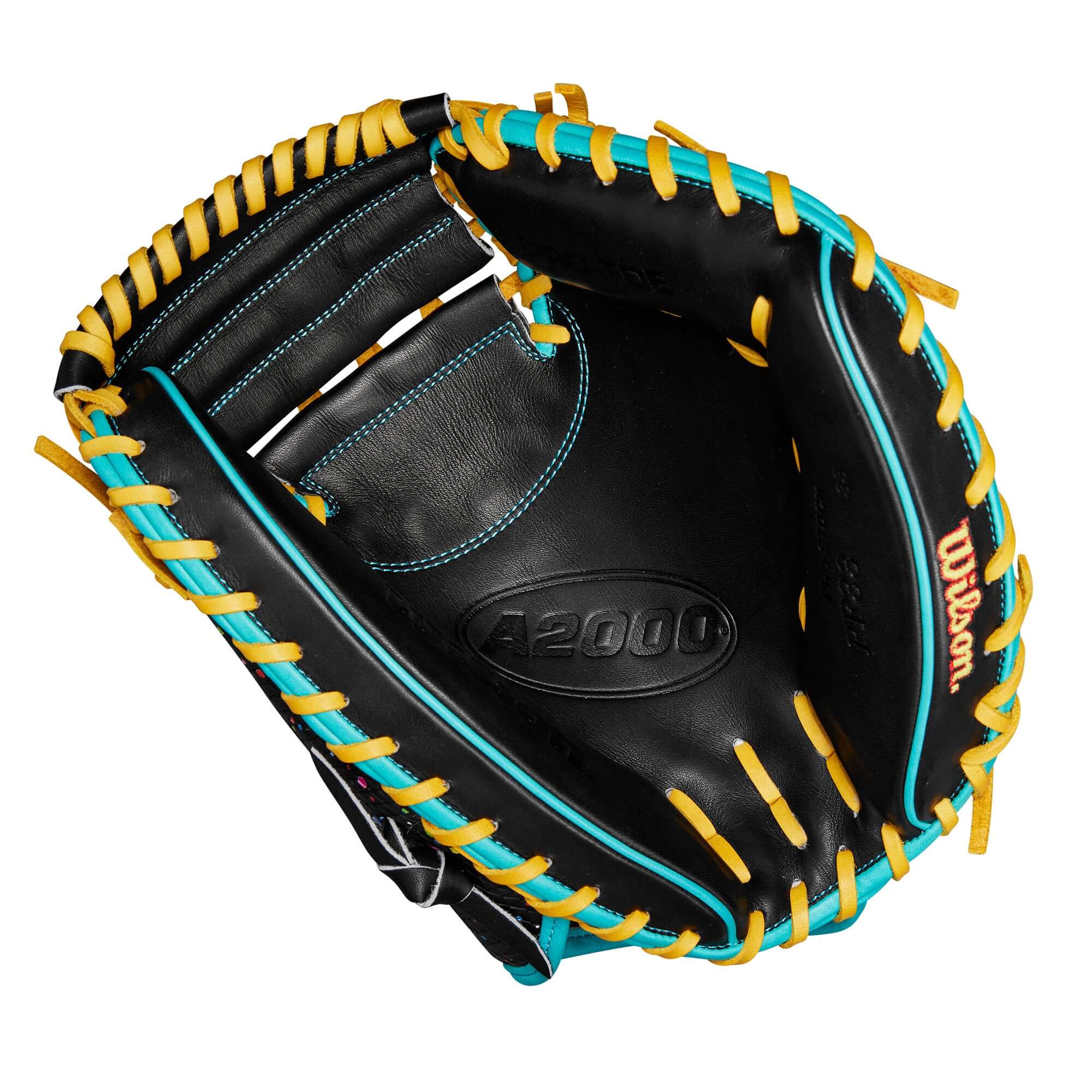 Palm view of the Wilson PF33SS, detailing the deep pocket design with Black Pro Stock leather and Half Moon Web for framing pitches.