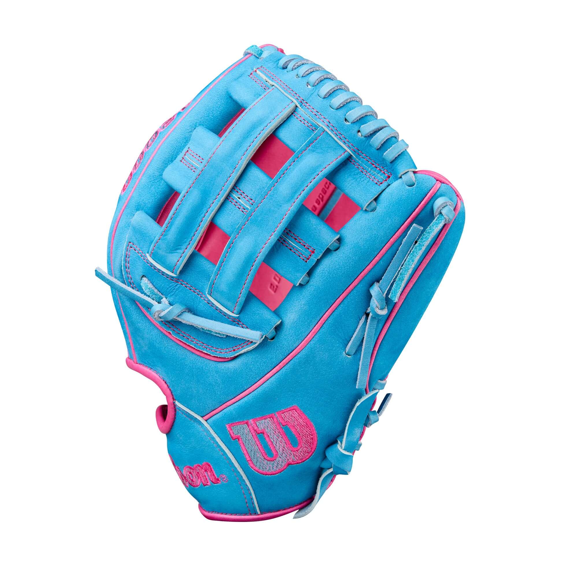 Wilson 2025 Elly De La Cruz A2000 EDLC44 GM glove thumb detail highlighting modified wrist strap.