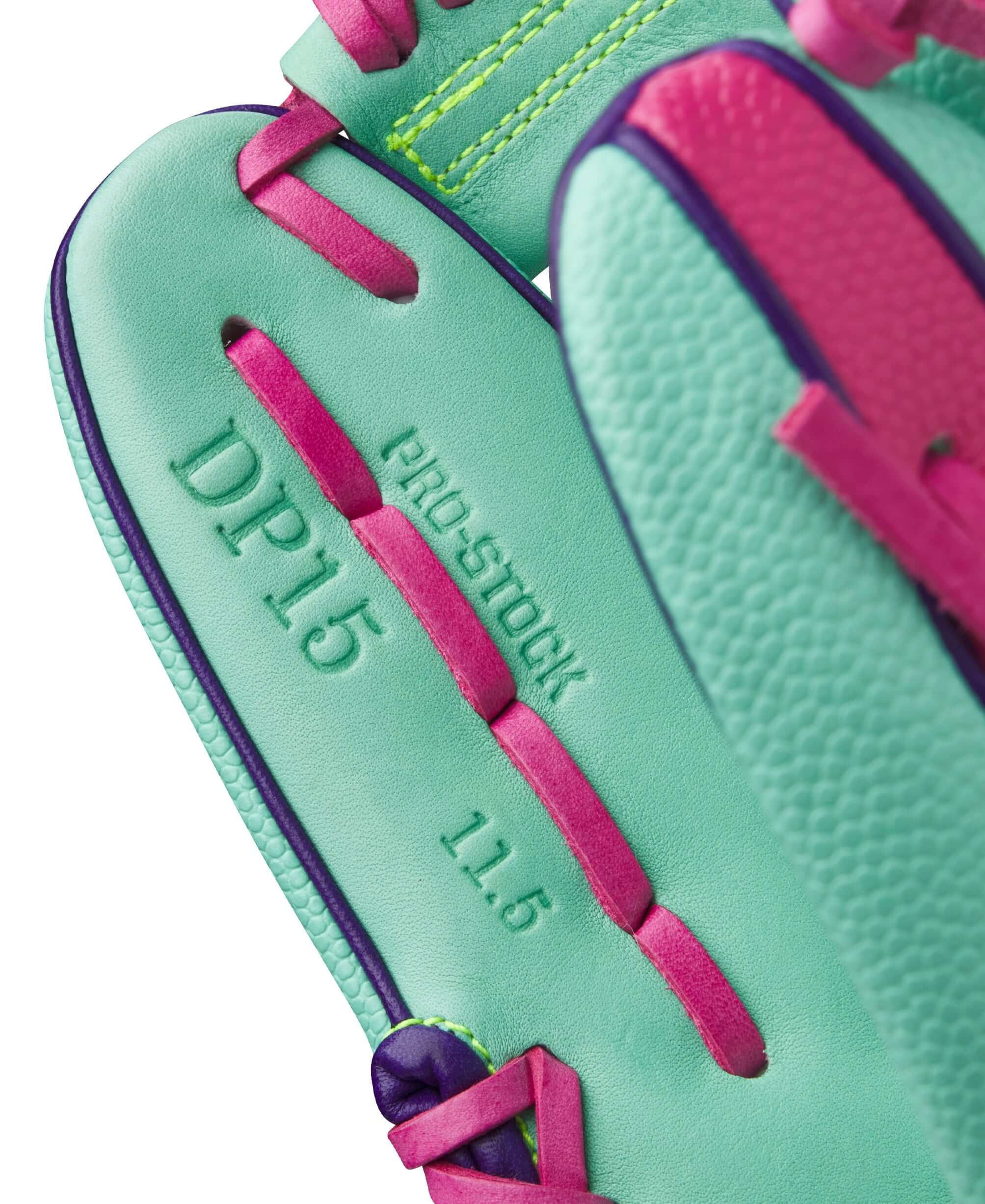 Wilson 2025 A2000 DP15SS 11.5” Infield Glove thumb front detail highlighting rolled dual welting.