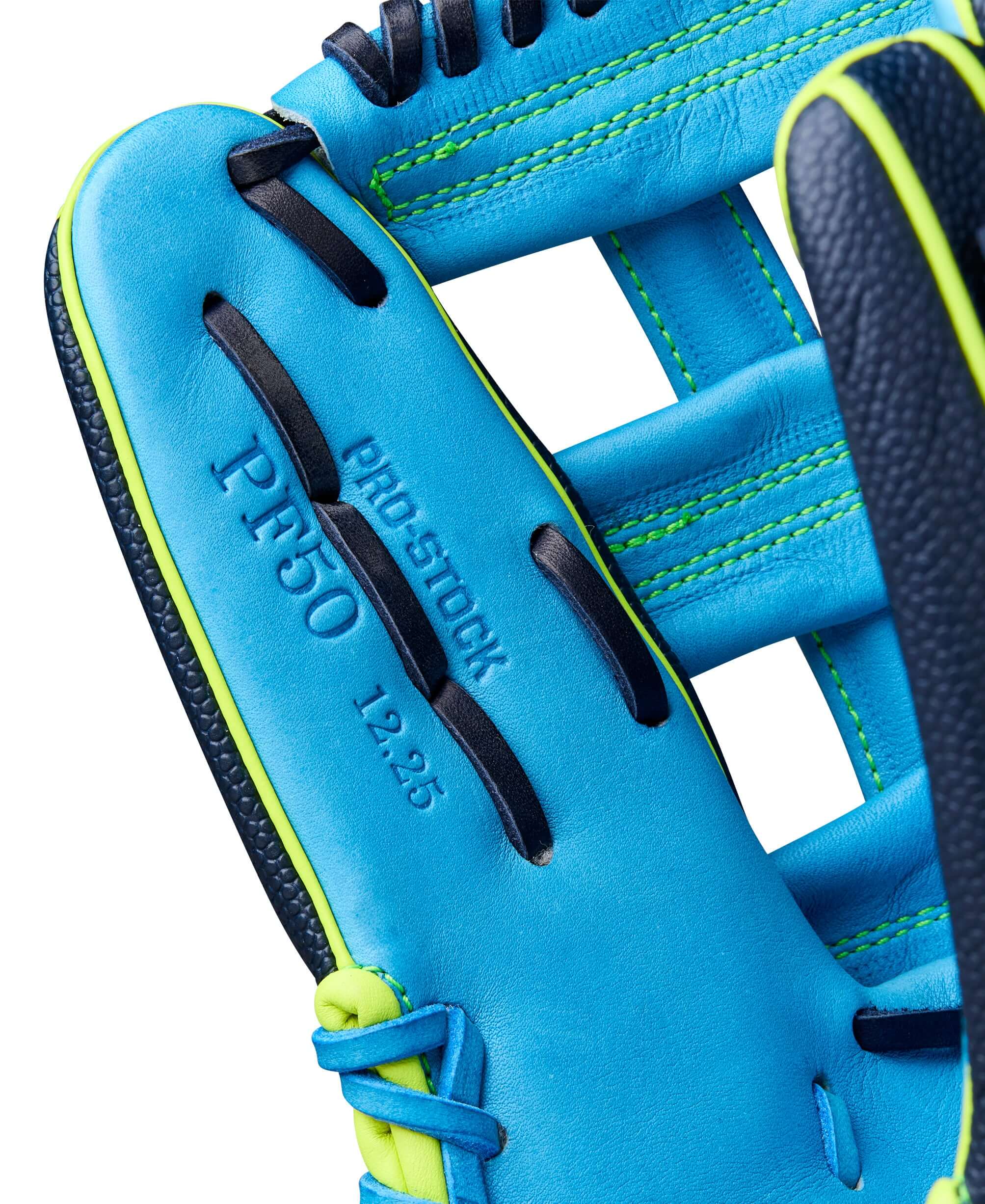 Wilson 2025 A2000 PF50SS 12.25” Outfield Glove front thumb detail highlighting Pro Stock leather grain.