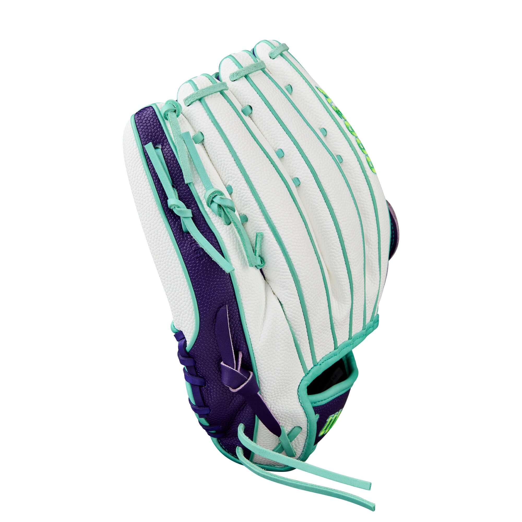 Wilson 2025 A2000 FP50SS 12.25” Fastpitch Outfield Glove LHT finger detail highlighting Rolled Dual Welting.
