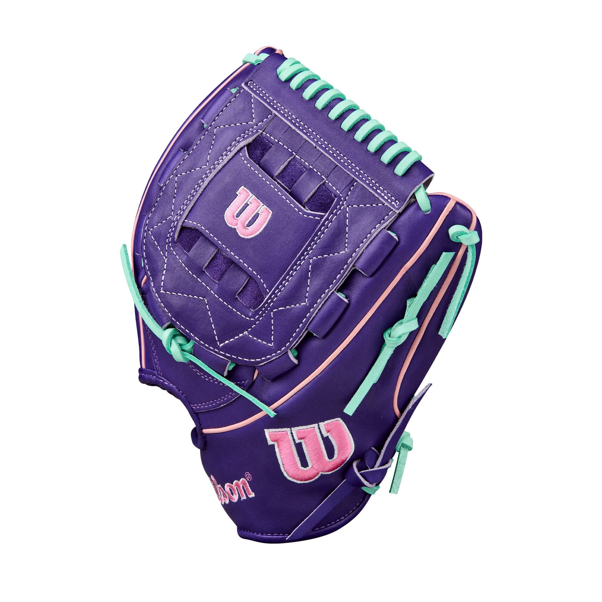 Wilson 2025 A2K C12 12” Pitcher’s Glove finger detail showing Rolled Dual Welting.