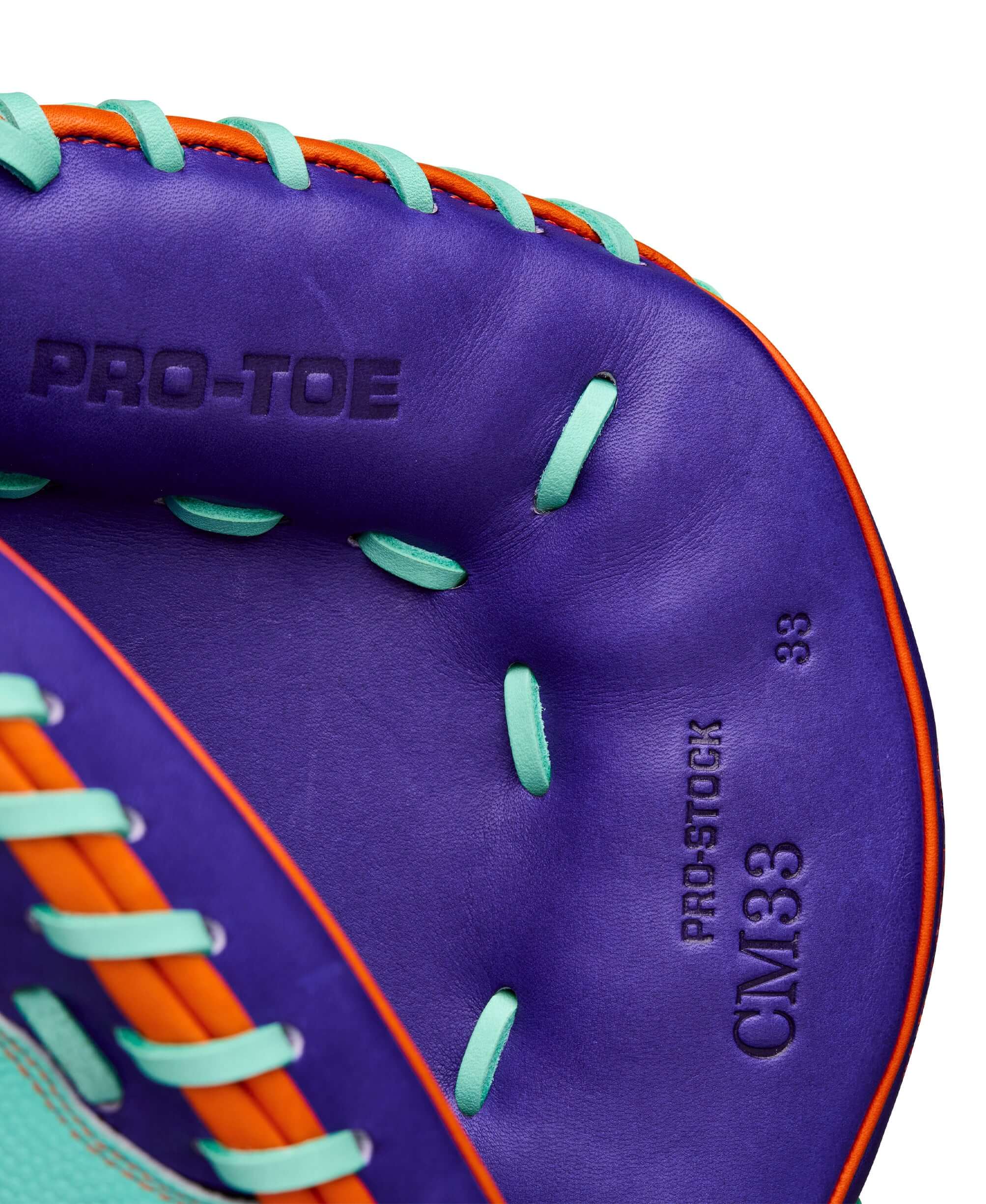 Thumb detail Wilson Winter 2025 A2000 CM33SS 33” Baseball Catcher’s Mitt showcasing expert stitching and Seafoam accents.