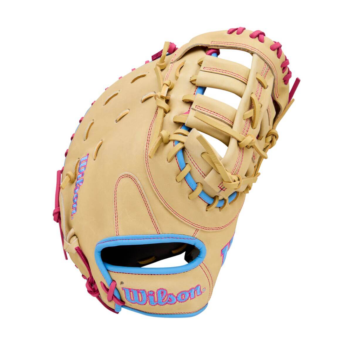 Back view of 2026 A1000 1620 12.5” Baseball First Base Mitt highlighting Wilson logo and single break point structure.