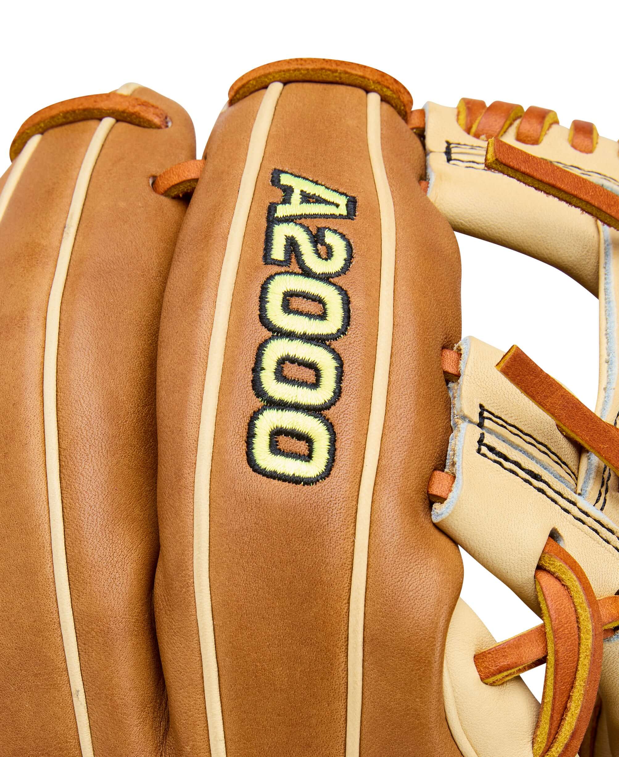 A2000 branding on Wilson 2026 A2000 Classic 1786 11.5" Infield Baseball Glove Saddle/Blonde wrist strap.