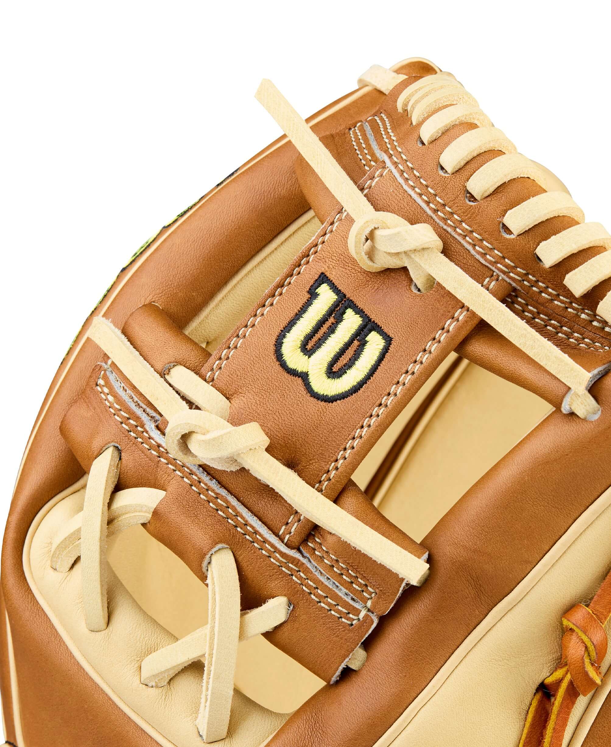 H-Web structure of Wilson 2026 A2000 Classic 1975 11.75" Infield Baseball Glove for secure ball control and quick transfer.