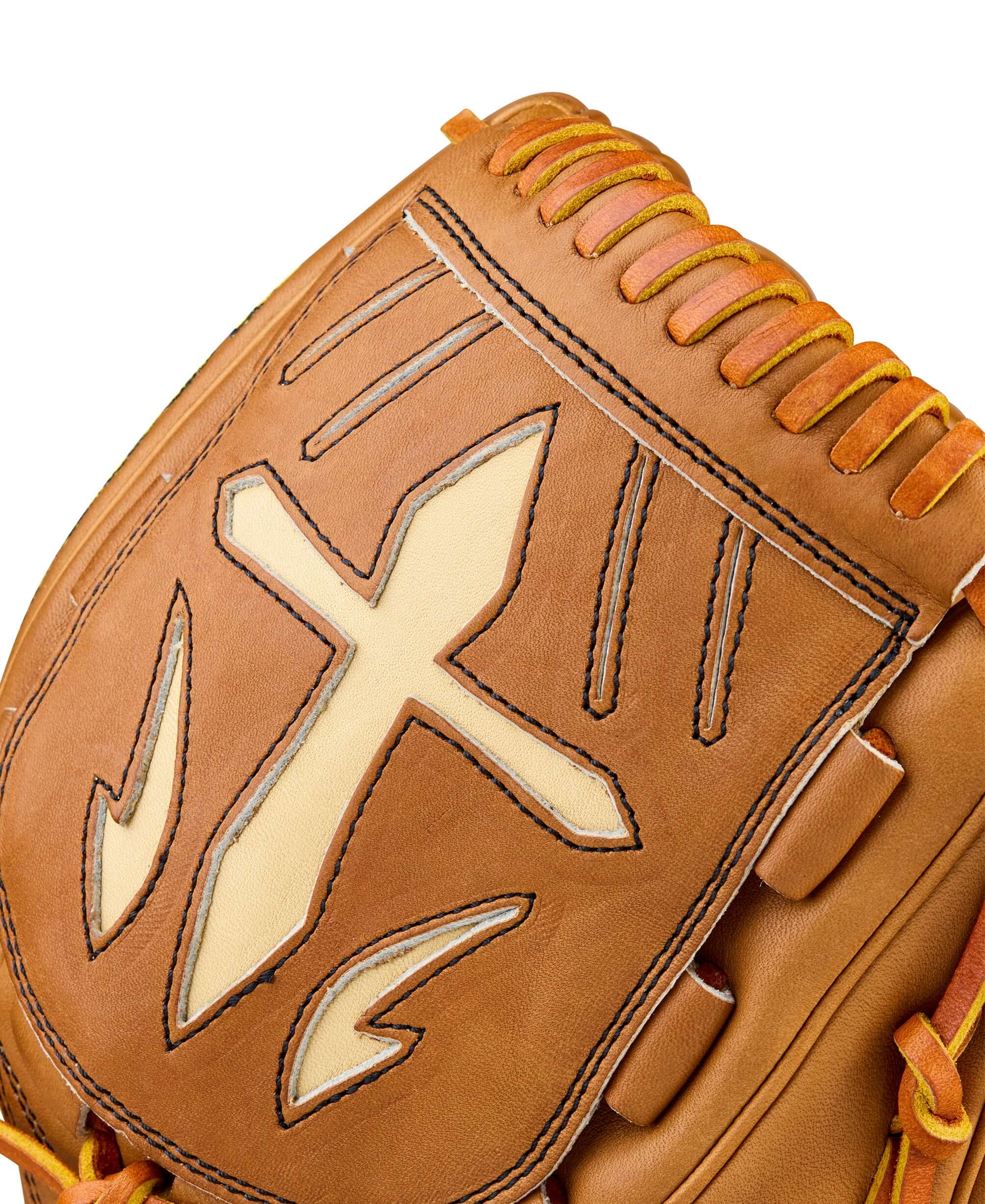 Wilson 2026 A2000 Classics Series B23 12” Pitcher Baseball Glove web detail with closed Swordsman Web and contrast stitching.