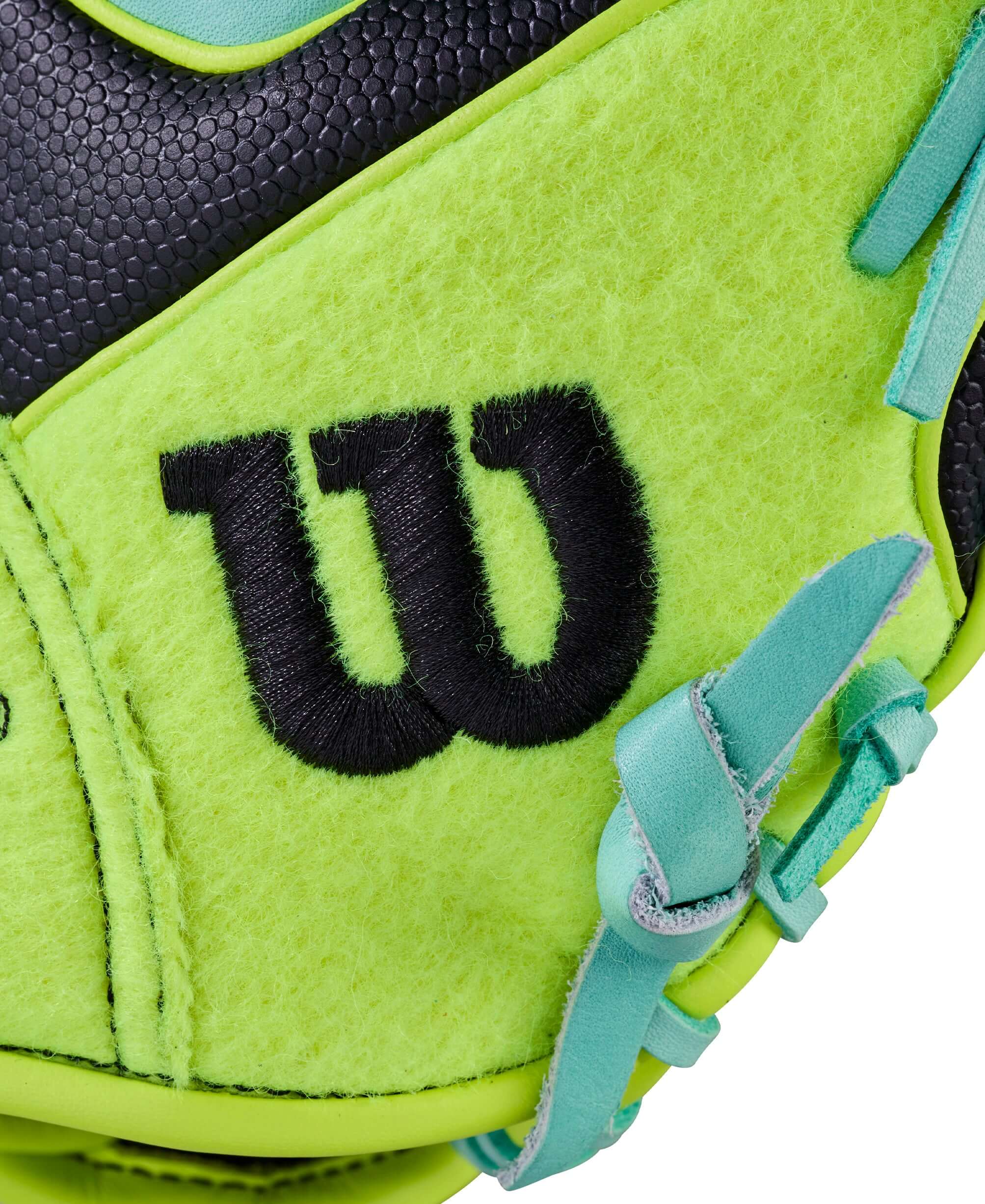 Wilson 2025 Tennis A2000 1786SS 11.5” Infield Baseball Glove