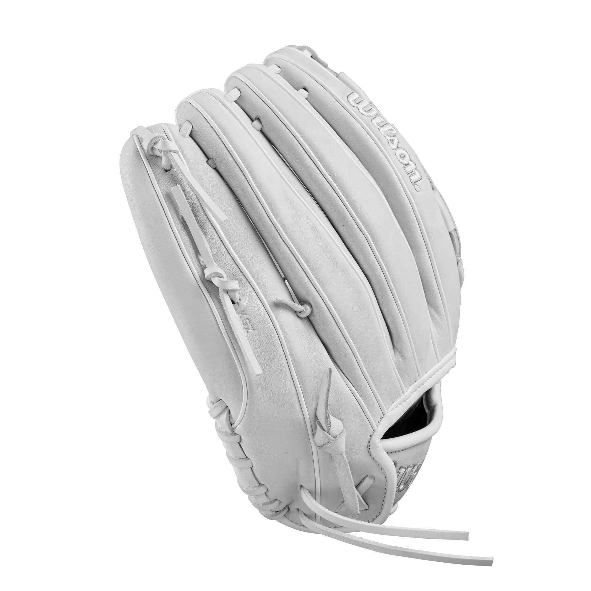 Wilson 2025 A1000FP V125 fastpitch softball glove in white and grey, 12.5" design for outfield positions.