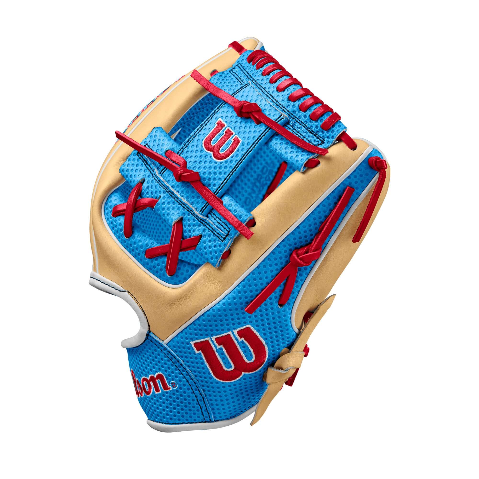 Wilson Fall 2024 A2000 1975 infield baseball glove in blonde and sky blue, featuring Spin Control Technology.
