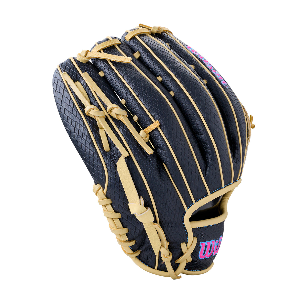 Wilson 2027 A1000 1750SS 12.5” Outfield Baseball Glove LHT, pro-style pattern handmade with full grain leather in black and tan color.