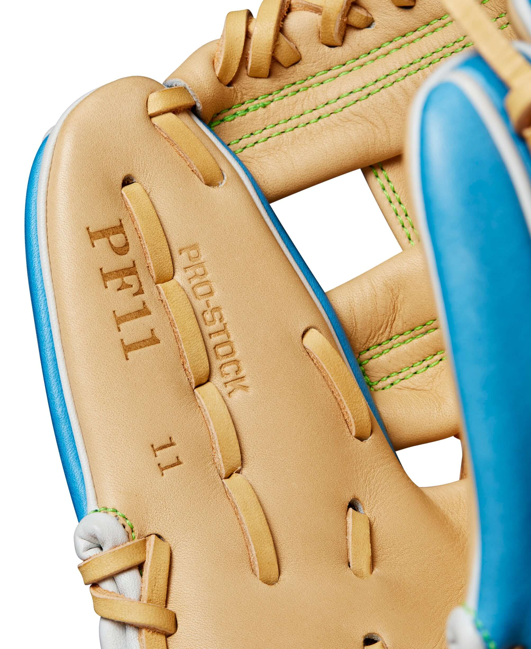 Wilson Winter 2024 A2000 PF11 SKBL/Blonde 11"