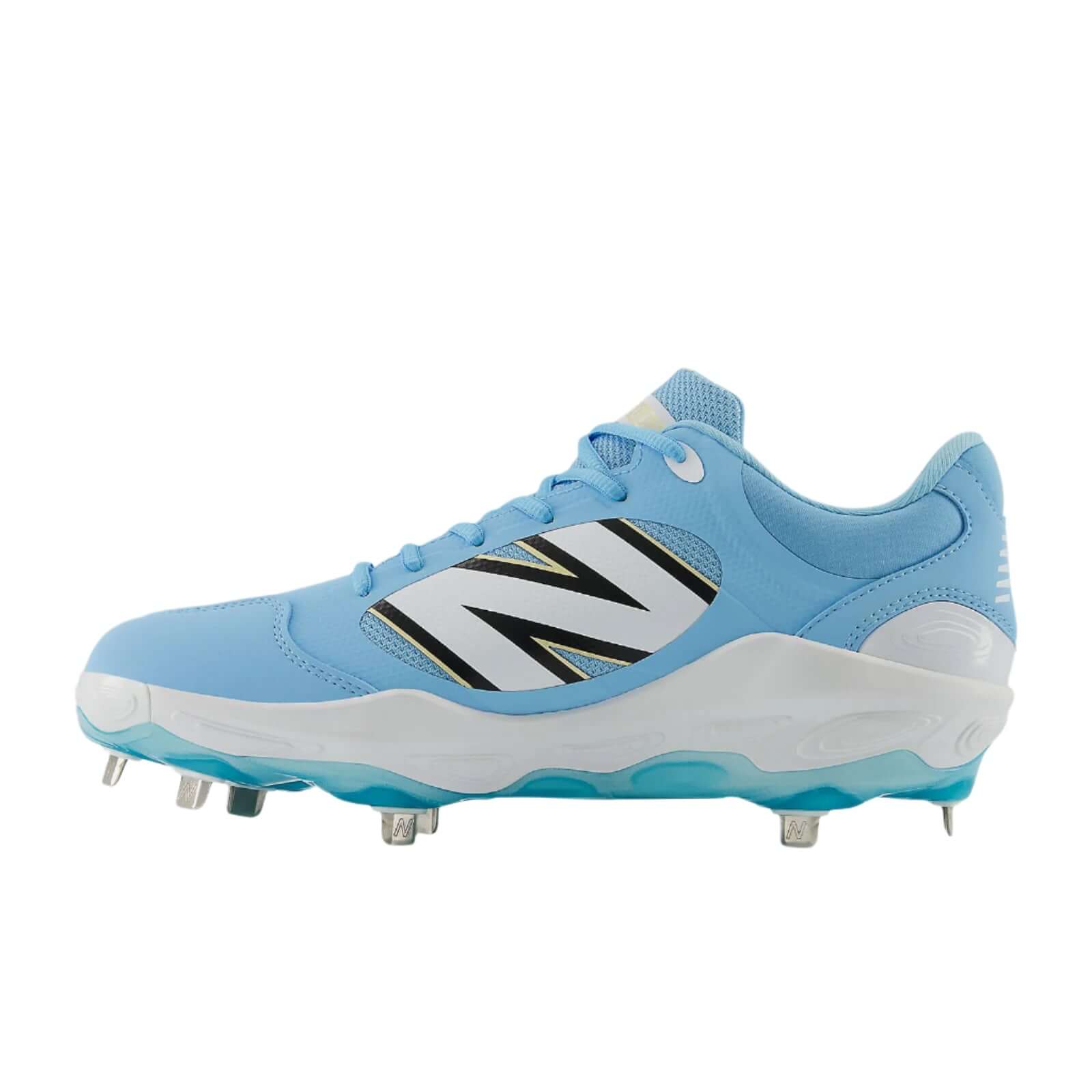 Side angle of New Balance Fresh Foam X 3000v7 cleat displaying the synthetic overlays and no-sew elements in Team Carolina.