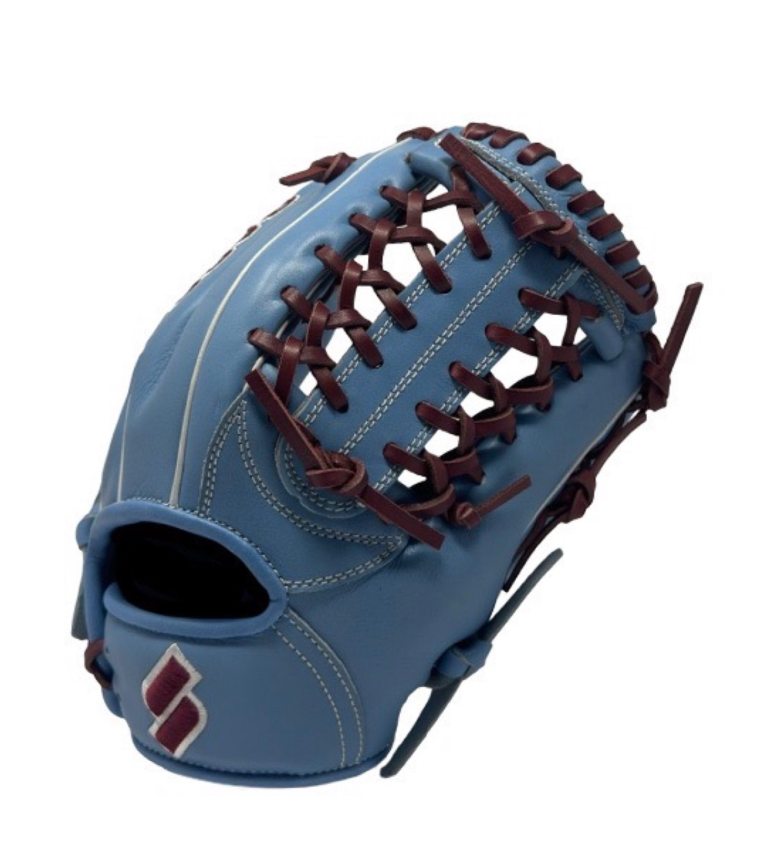 Sacco Youth Ultra Smooth Kip 11” Glove back view with Light Blue shell and Oxblood laces.