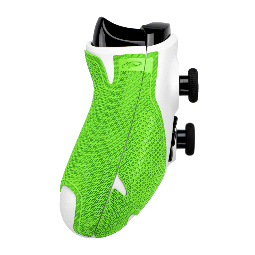 Lizard Skins DSP Controller Grip for Xbox One in emerald green, featuring a textured slip-resistant design for enhanced control.