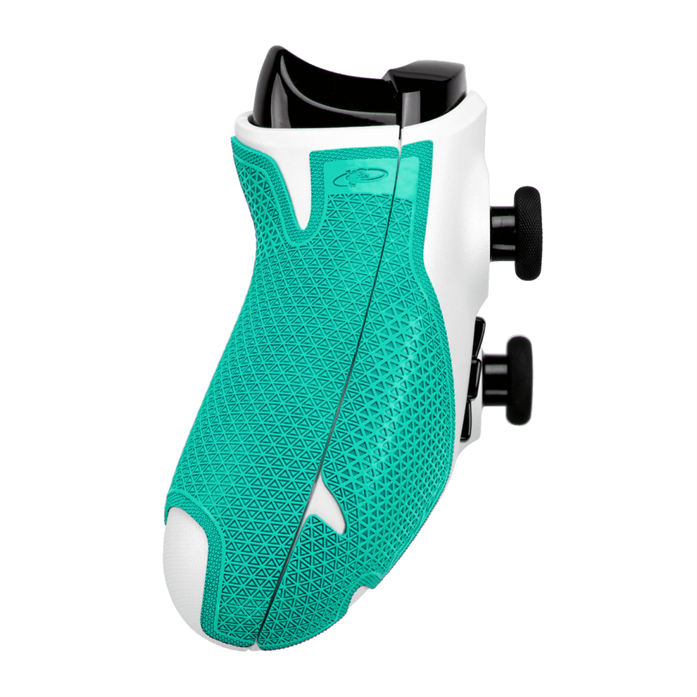 Lizard Skins DSP Controller Grip for Xbox One in teal, featuring a slip-resistant, multi-textured design for optimal control.