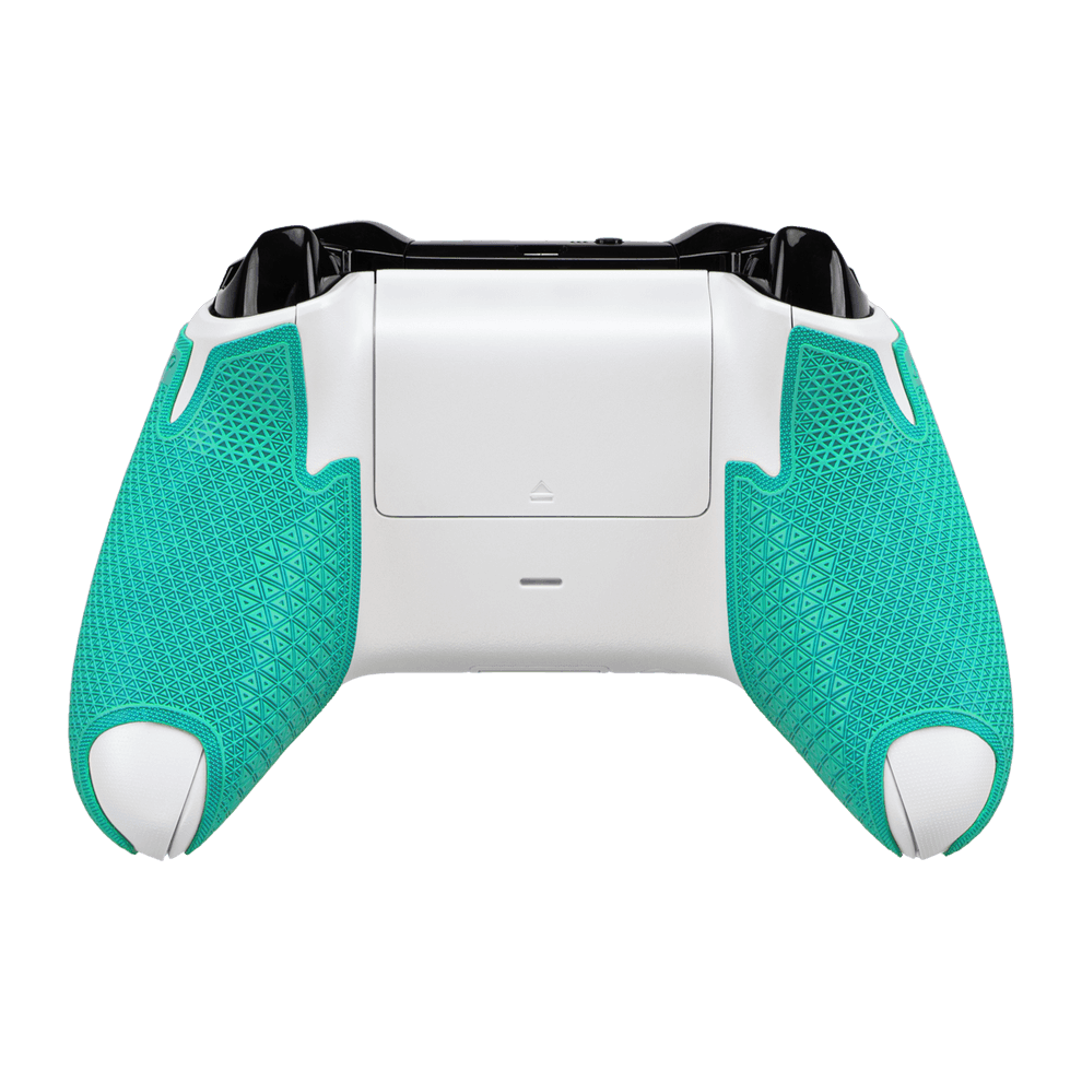 Lizard Skins DSP Controller Grip for Xbox One in Teal, featuring slip-resistant, multi-textured grip for enhanced control.