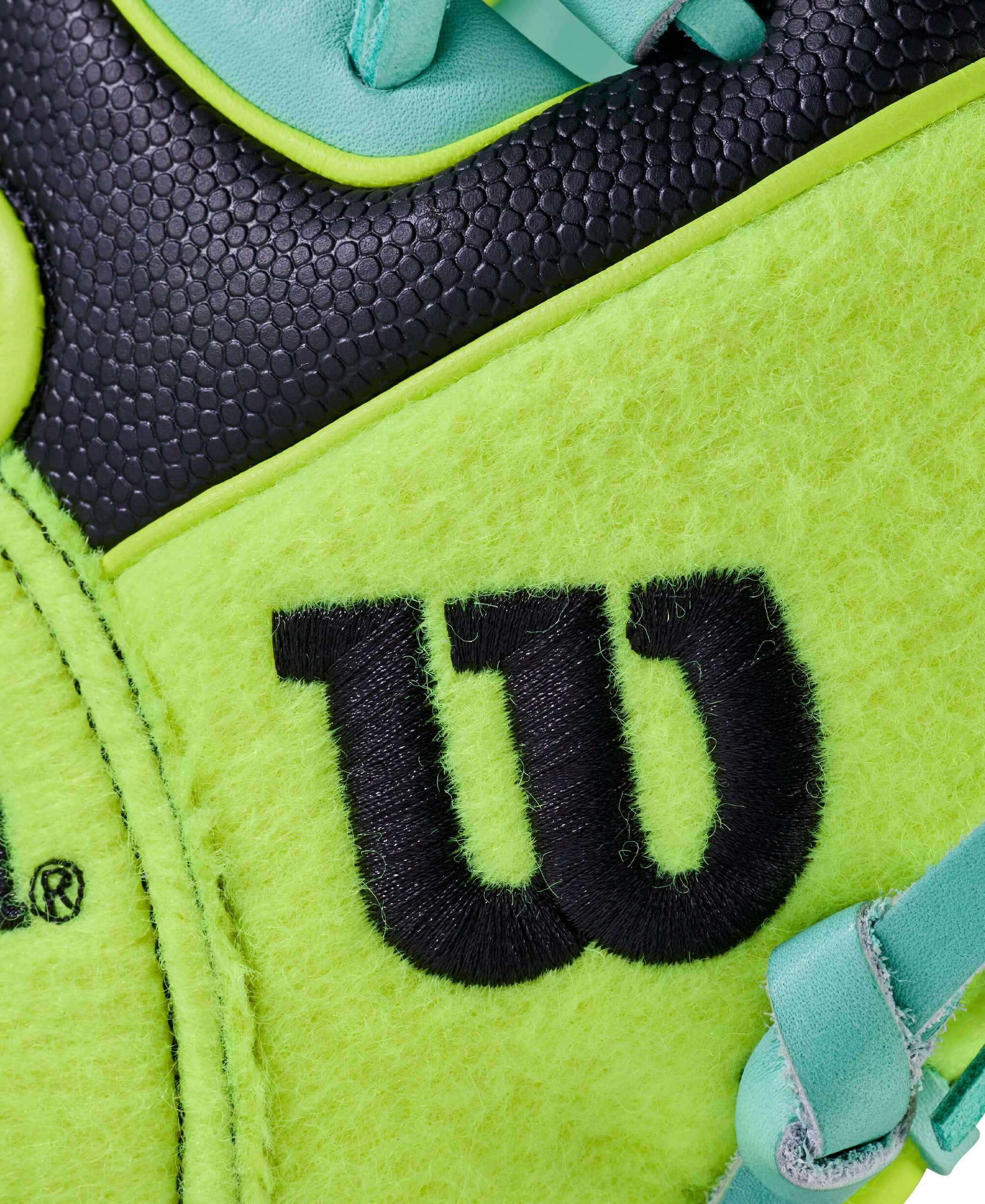 Wilson 2025 Tennis A2000 1786SS 11.5” Infield Baseball Glove