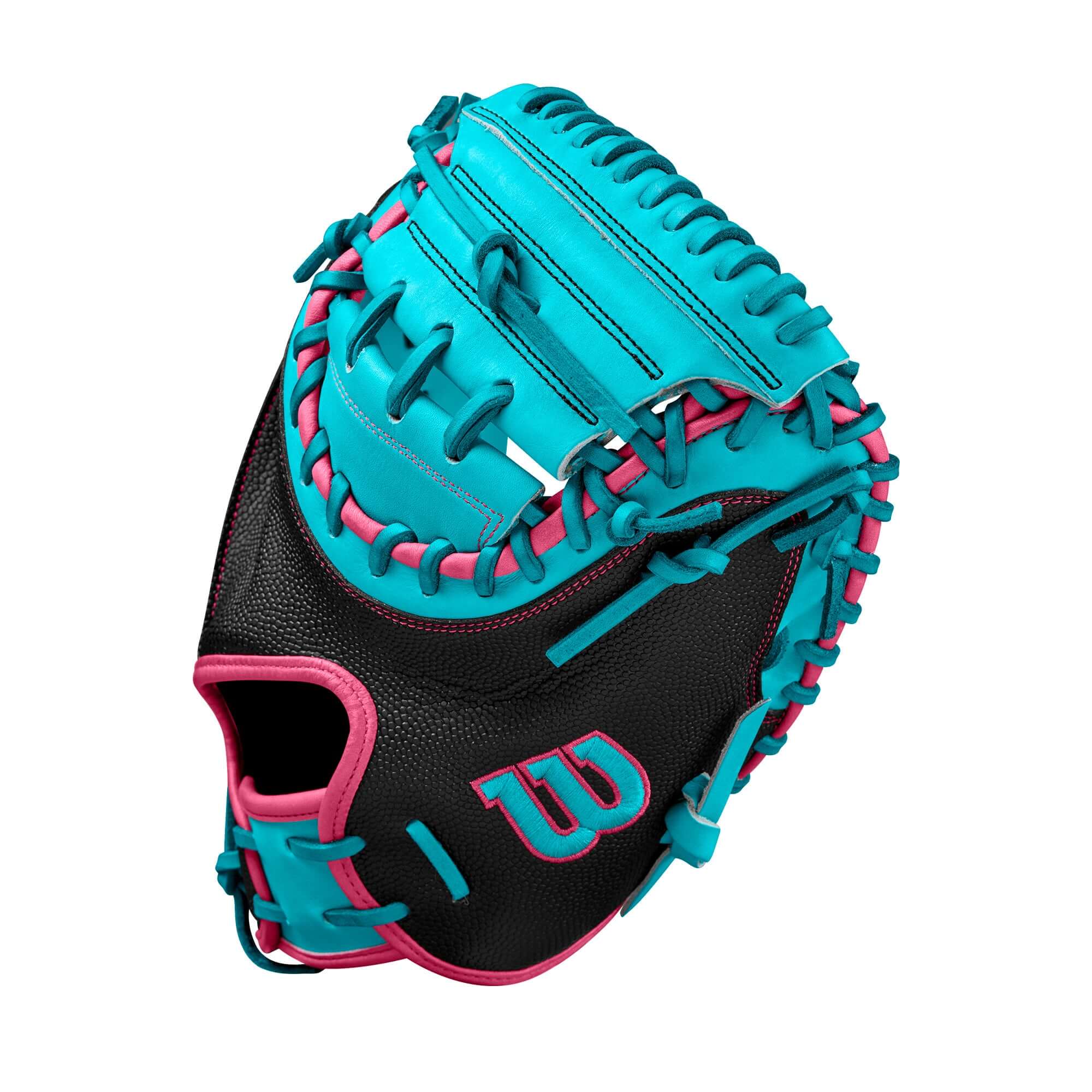 Wilson Fall 2024 A2000 CM33 baseball catcher's mitt in black and teal, featuring a Half Moon Web design and Pro Stock leather.