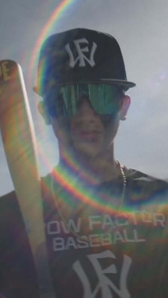 Easton Hype Fire 2024 -8 USSSA baseball bat with huge sweet spot and flame-inspired design