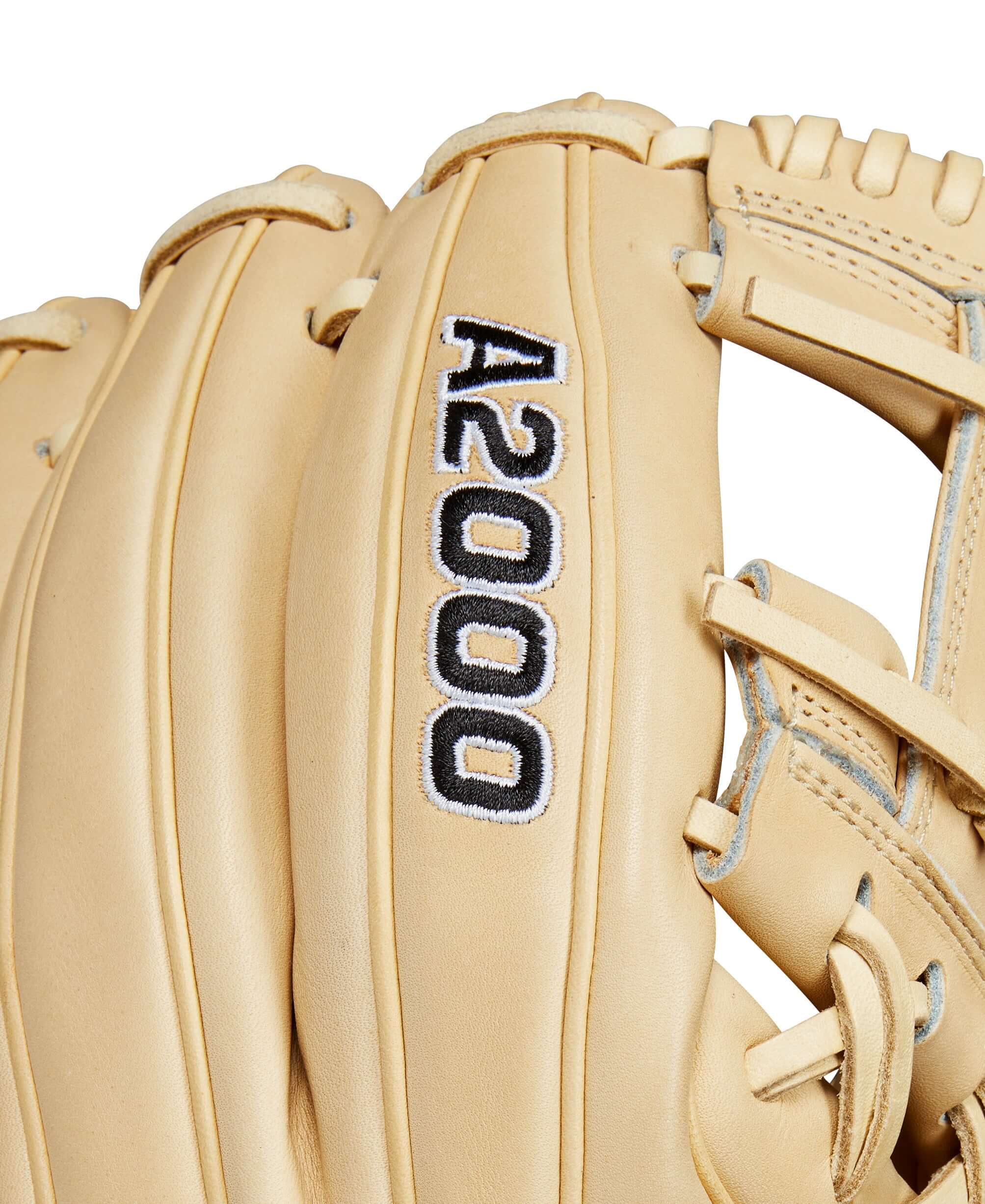 Backhand view of Wilson Classics Series A2000 1786 Infield Glove Blonde 11.5” showing bold A2000 embroidery and H-Web details.
