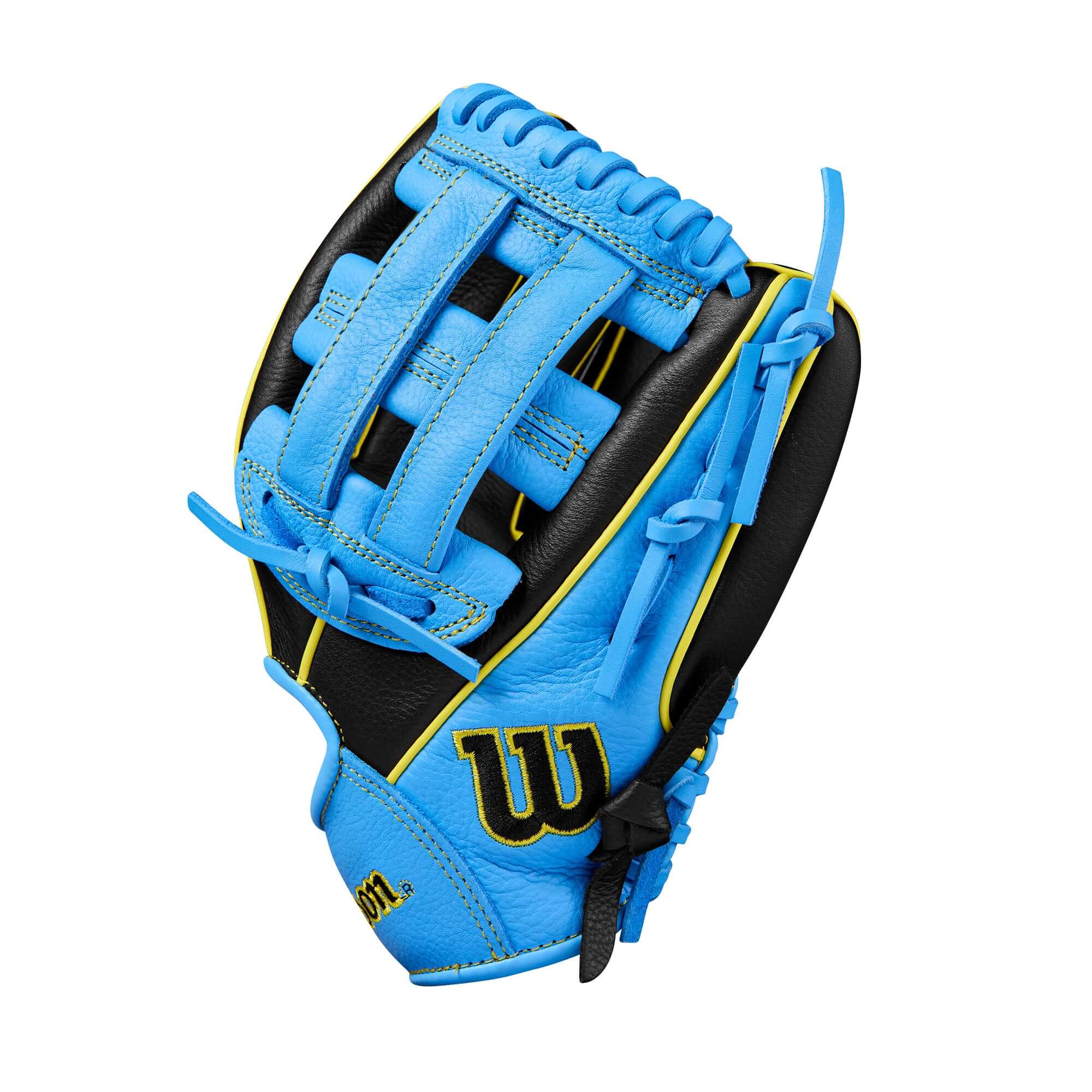 Left angle focusing on the thumb of the Wilson A500 Glove, emphasizing rolled welting for enhanced stability.