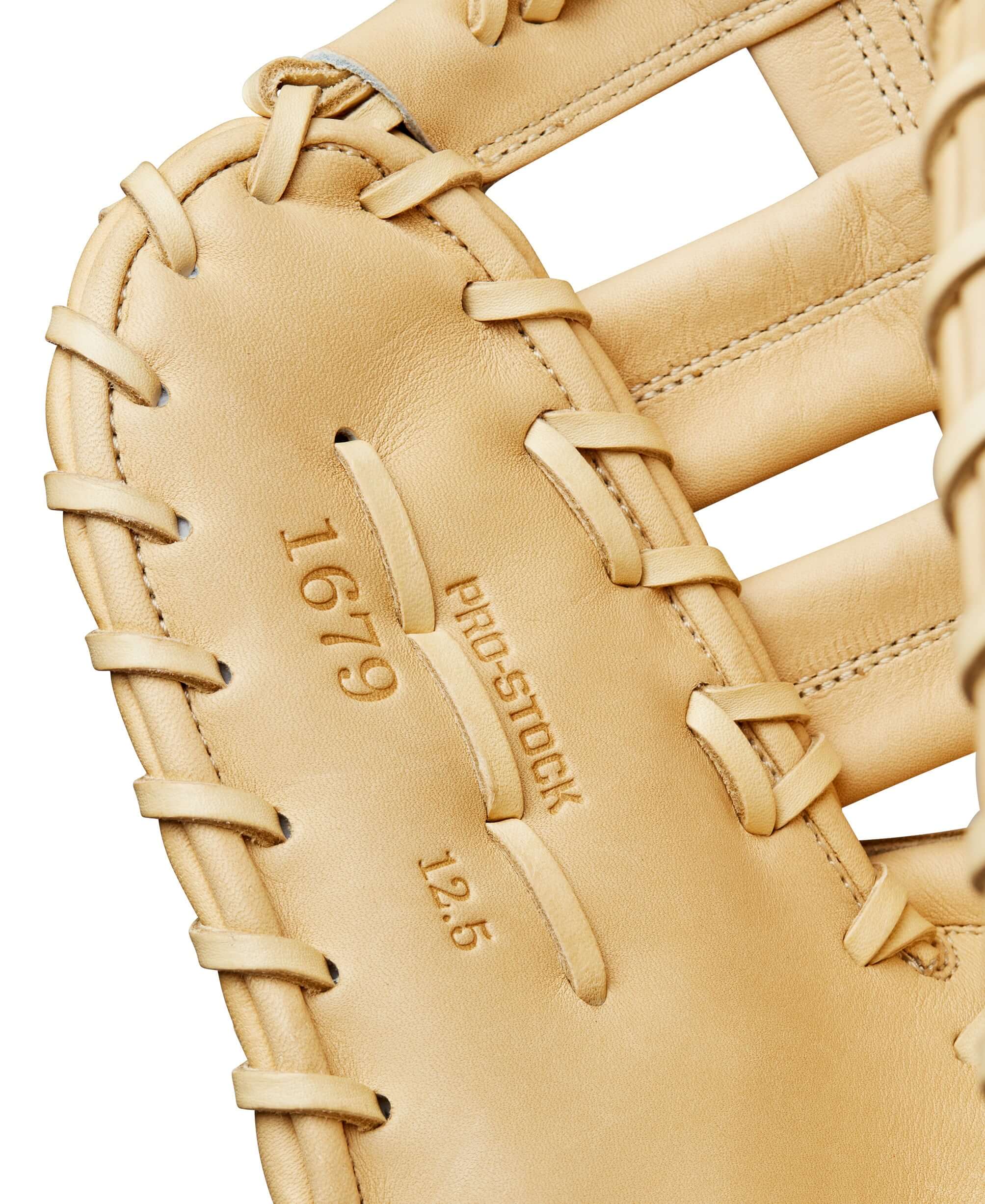 Close-up of the Wilson A2000 1679 first base mitt showing Pro Stock leather and 12.5-inch design features.