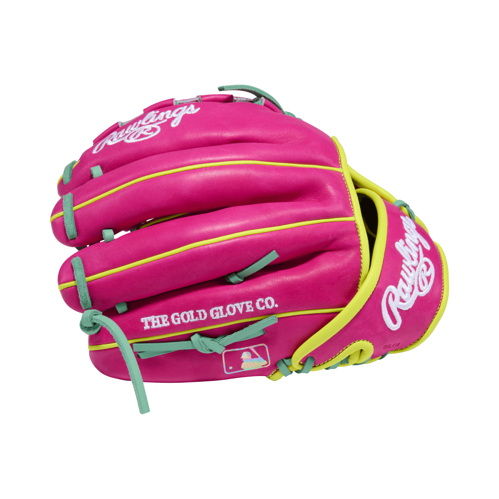 Finger detail of Rawlings Heart of the Hide 12 inch utility baseball glove with reinforced construction