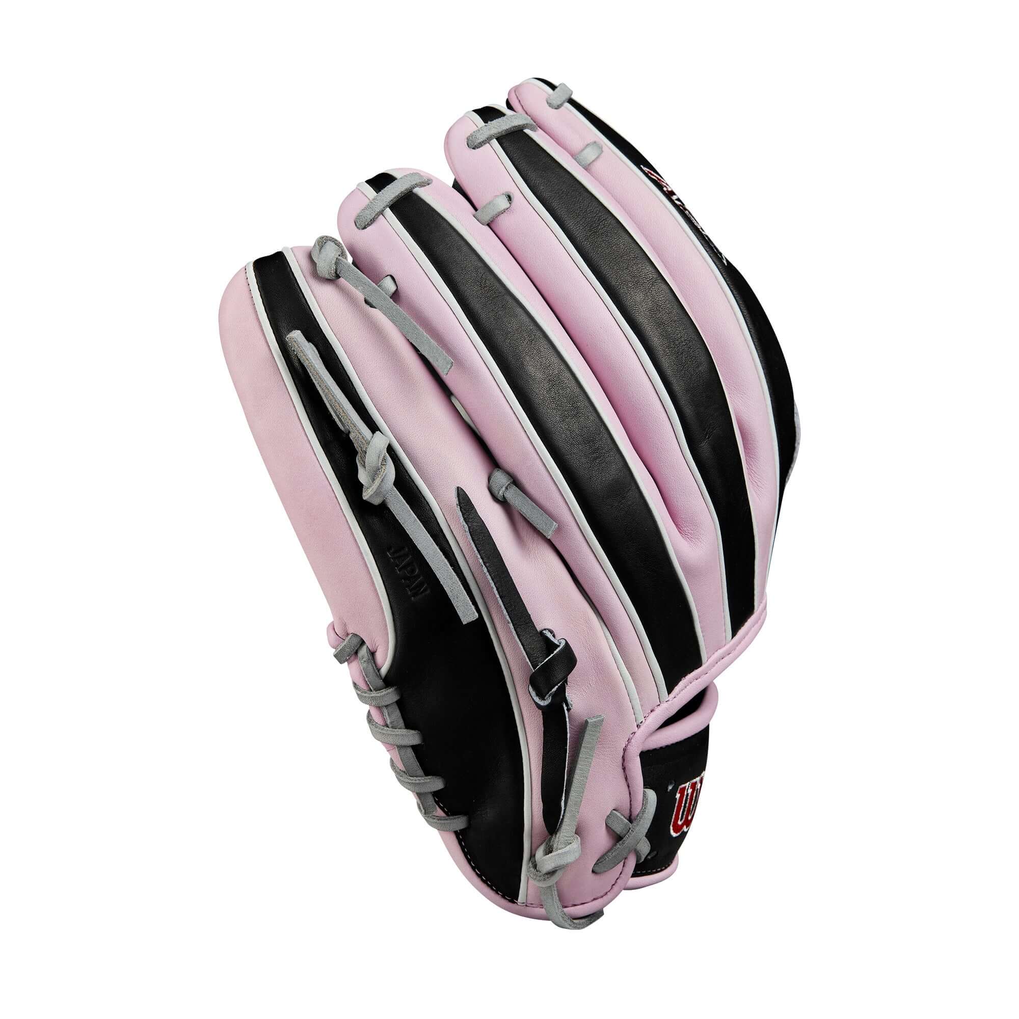 Right side view of the Wilson glove highlighting rolled dual welting for durability and shape retention.
