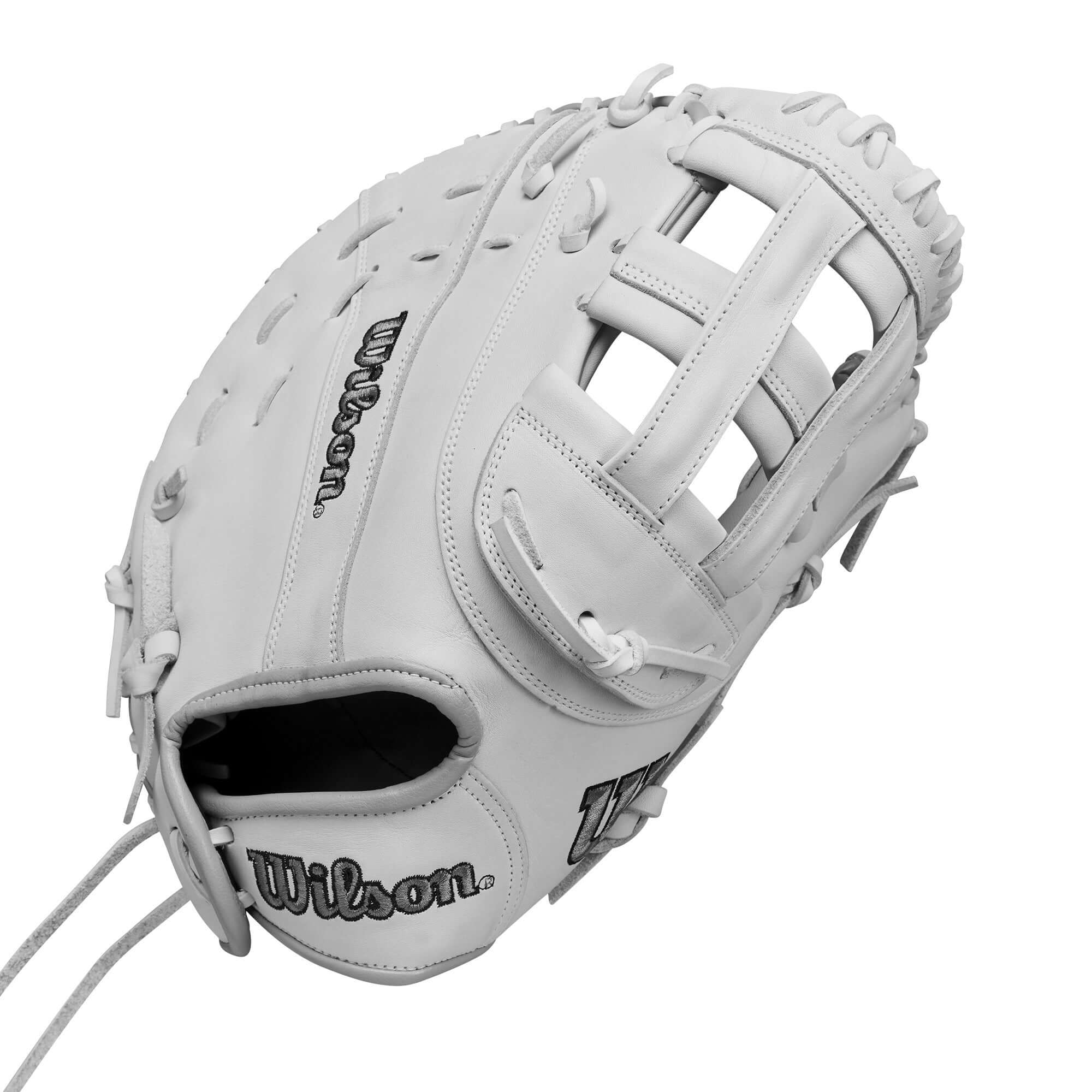 Wilson 2025 A1000FP 1620 Fastpitch Softball Glove in White and Grey, 12.5 inch design for first base.