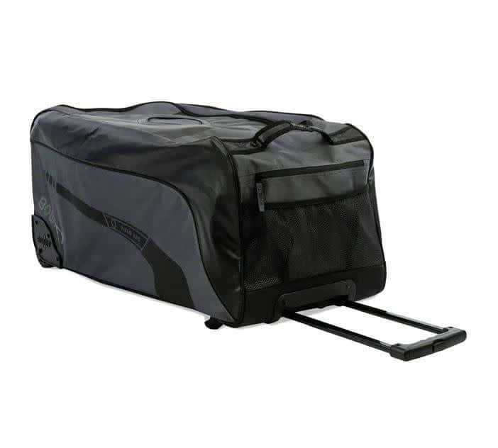 Wheeled equipment bag with telescoping handle