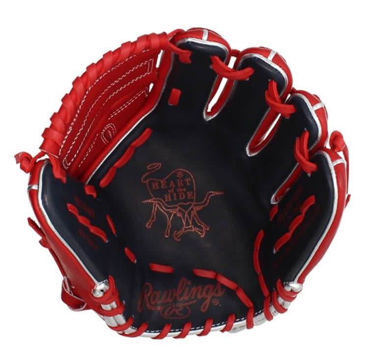 Rawlings Heart of the Hide 11.75 USA Glove with 2 Piece Solid Web and USA Flag